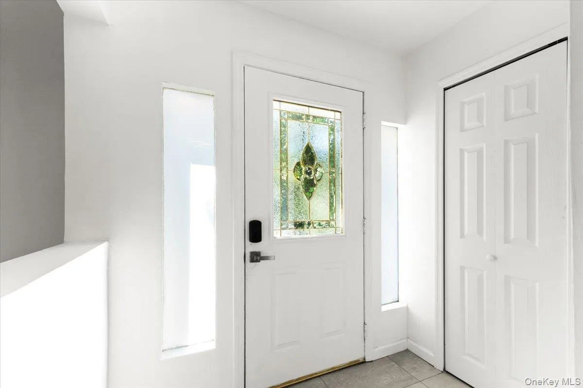 19 Gilchrest Road, North Hempstead, NY, 5 Bedrooms Bedrooms, 9 Rooms Rooms,4 BathroomsBathrooms,Residential,For Rent,Gilchrest,0,1043674 19 Gilchrest Road, North Hempstead, NY, 5 Bedrooms Bedrooms, 9 Rooms Rooms,4 BathroomsBathrooms,Residential,For Rent,Gilchrest,0,1043674