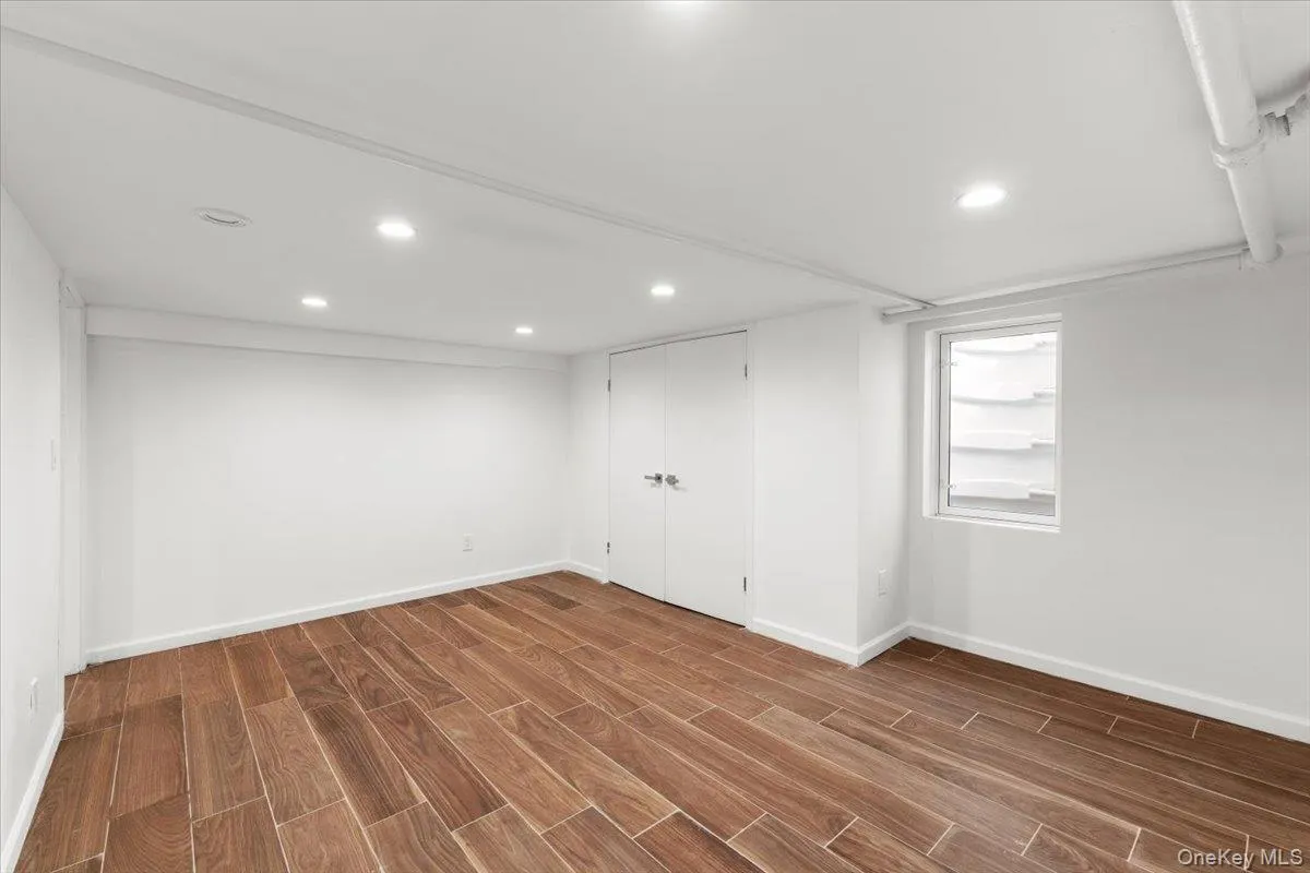 19 Gilchrest Road, North Hempstead, NY, 5 Bedrooms Bedrooms, 9 Rooms Rooms,4 BathroomsBathrooms,Residential,For Rent,Gilchrest,0,1043674 19 Gilchrest Road, North Hempstead, NY, 5 Bedrooms Bedrooms, 9 Rooms Rooms,4 BathroomsBathrooms,Residential,For Rent,Gilchrest,0,1043674