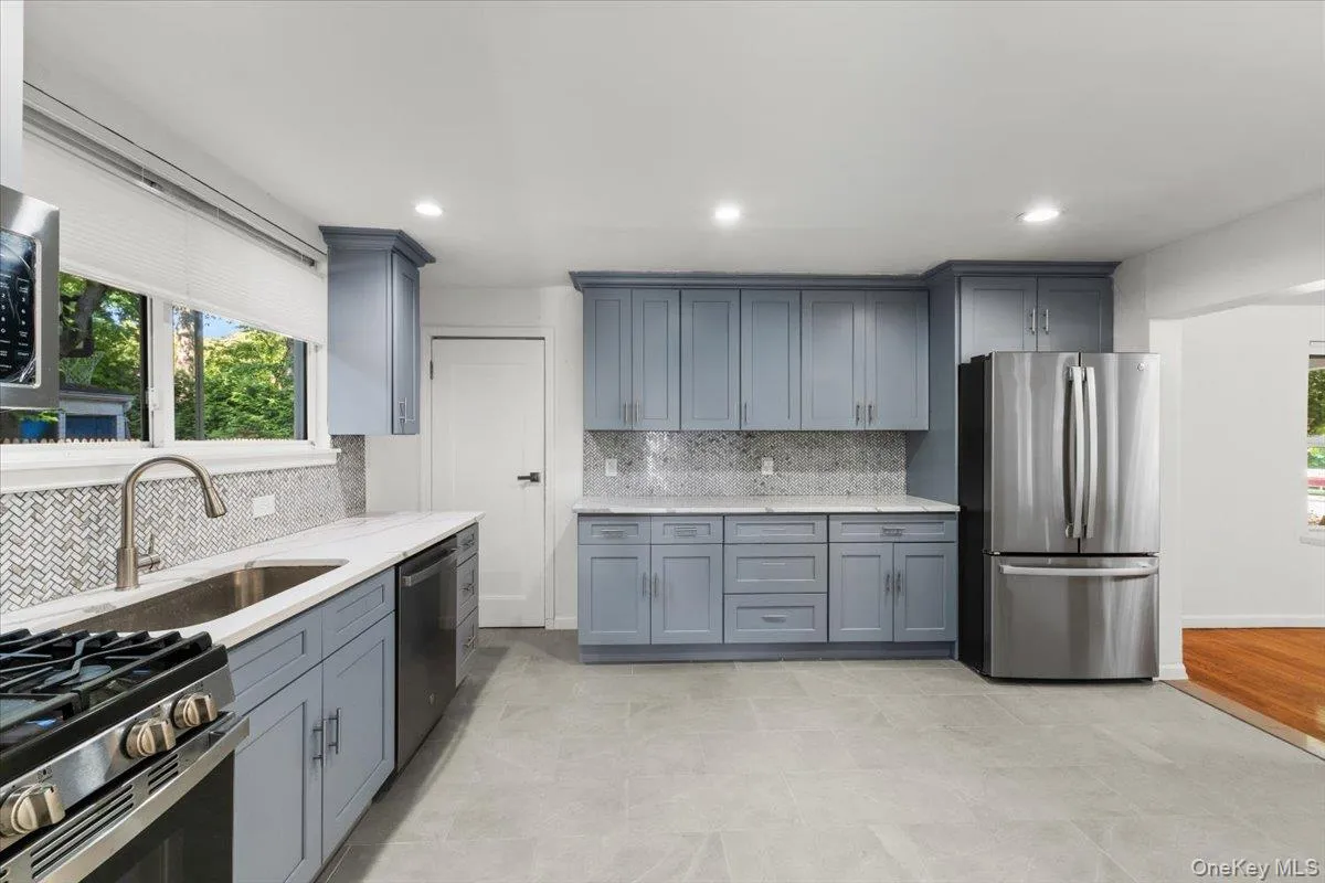 19 Gilchrest Road, North Hempstead, NY, 5 Bedrooms Bedrooms, 9 Rooms Rooms,4 BathroomsBathrooms,Residential,For Rent,Gilchrest,0,1043674 19 Gilchrest Road, North Hempstead, NY, 5 Bedrooms Bedrooms, 9 Rooms Rooms,4 BathroomsBathrooms,Residential,For Rent,Gilchrest,0,1043674