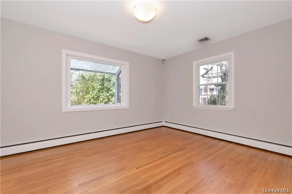 3 Lea Place, Rye City, NY, 4 Bedrooms Bedrooms, 9 Rooms Rooms,3 BathroomsBathrooms,Residential,For Rent,Lea Place,0,1043675 3 Lea Place, Rye City, NY, 4 Bedrooms Bedrooms, 9 Rooms Rooms,3 BathroomsBathrooms,Residential,For Rent,Lea Place,0,1043675