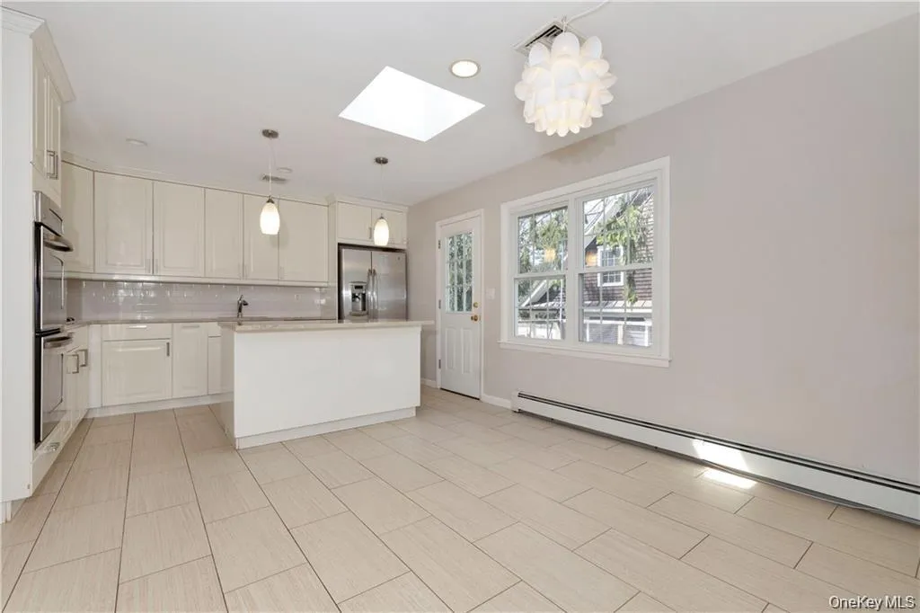 3 Lea Place, Rye City, NY, 4 Bedrooms Bedrooms, 9 Rooms Rooms,3 BathroomsBathrooms,Residential,For Rent,Lea Place,0,1043675 3 Lea Place, Rye City, NY, 4 Bedrooms Bedrooms, 9 Rooms Rooms,3 BathroomsBathrooms,Residential,For Rent,Lea Place,0,1043675