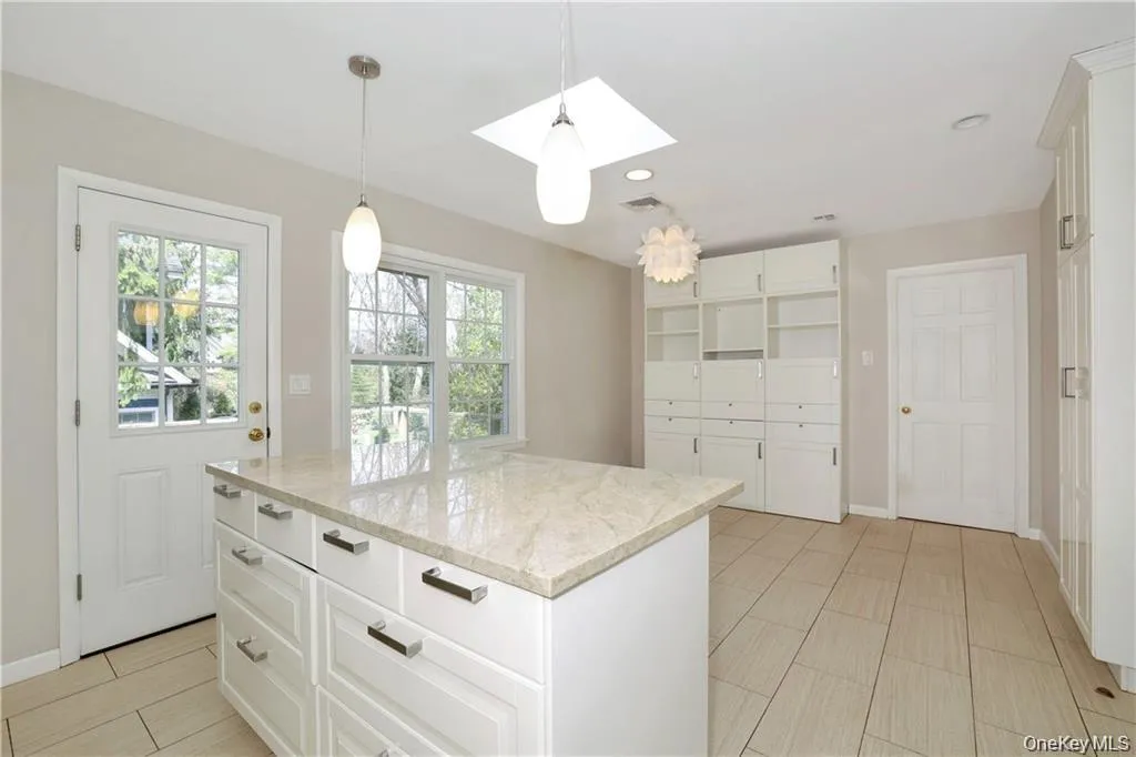 3 Lea Place, Rye City, NY, 4 Bedrooms Bedrooms, 9 Rooms Rooms,3 BathroomsBathrooms,Residential,For Rent,Lea Place,0,1043675 3 Lea Place, Rye City, NY, 4 Bedrooms Bedrooms, 9 Rooms Rooms,3 BathroomsBathrooms,Residential,For Rent,Lea Place,0,1043675