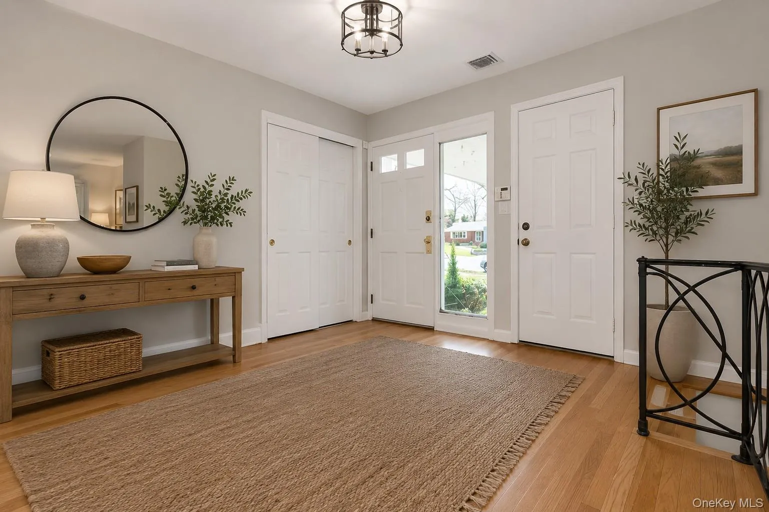 Virtually staged image. Furniture and décor have been digitally added for illustrative purposes only Virtually staged image. Furniture and décor have been digitally added for illustrative purposes only