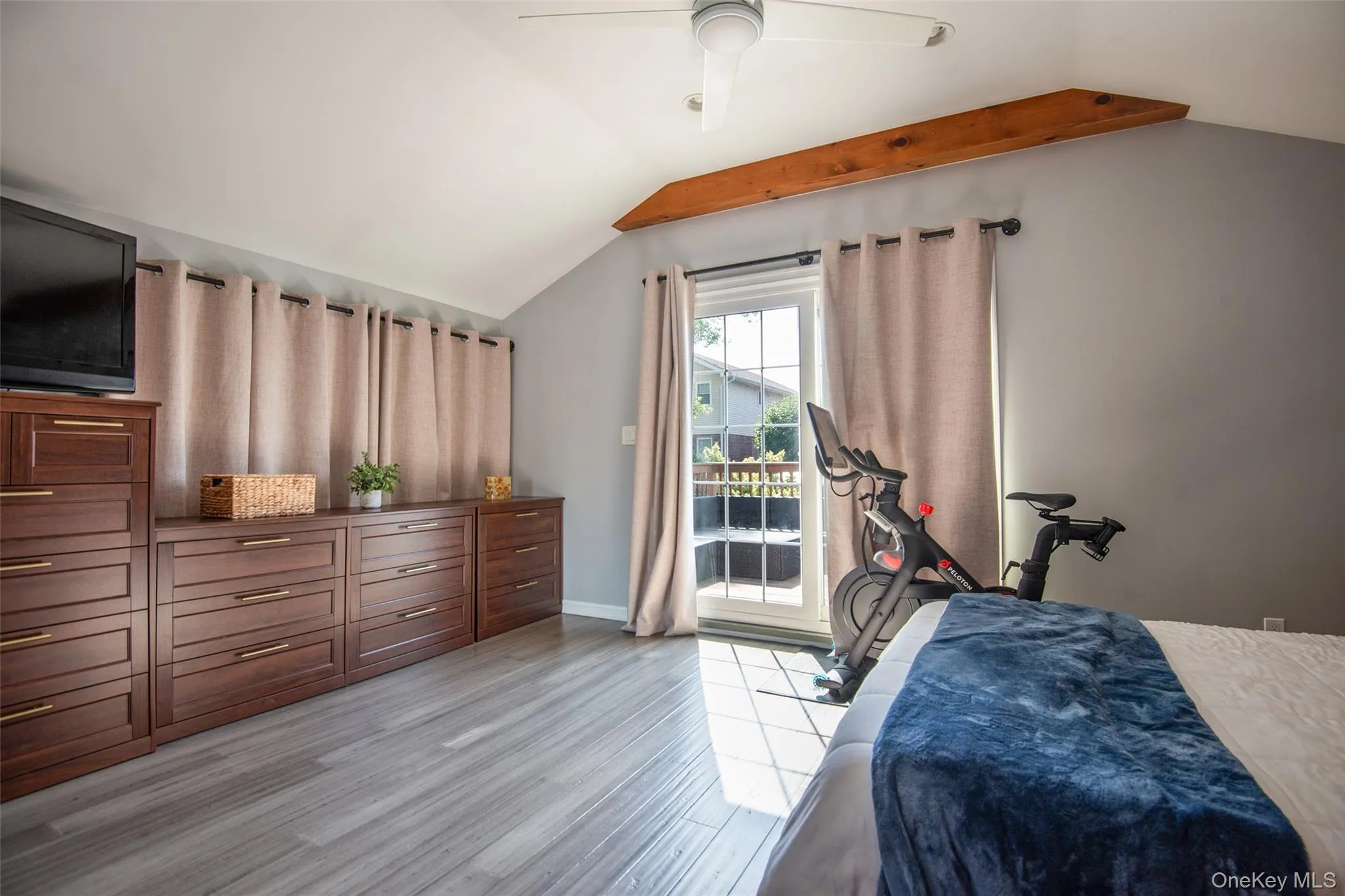 3281 Tierney Place, New York, NY, 2 Bedrooms Bedrooms, 5 Rooms Rooms,2 BathroomsBathrooms,Residential,For Rent,Tierney,0,1043678 3281 Tierney Place, New York, NY, 2 Bedrooms Bedrooms, 5 Rooms Rooms,2 BathroomsBathrooms,Residential,For Rent,Tierney,0,1043678
