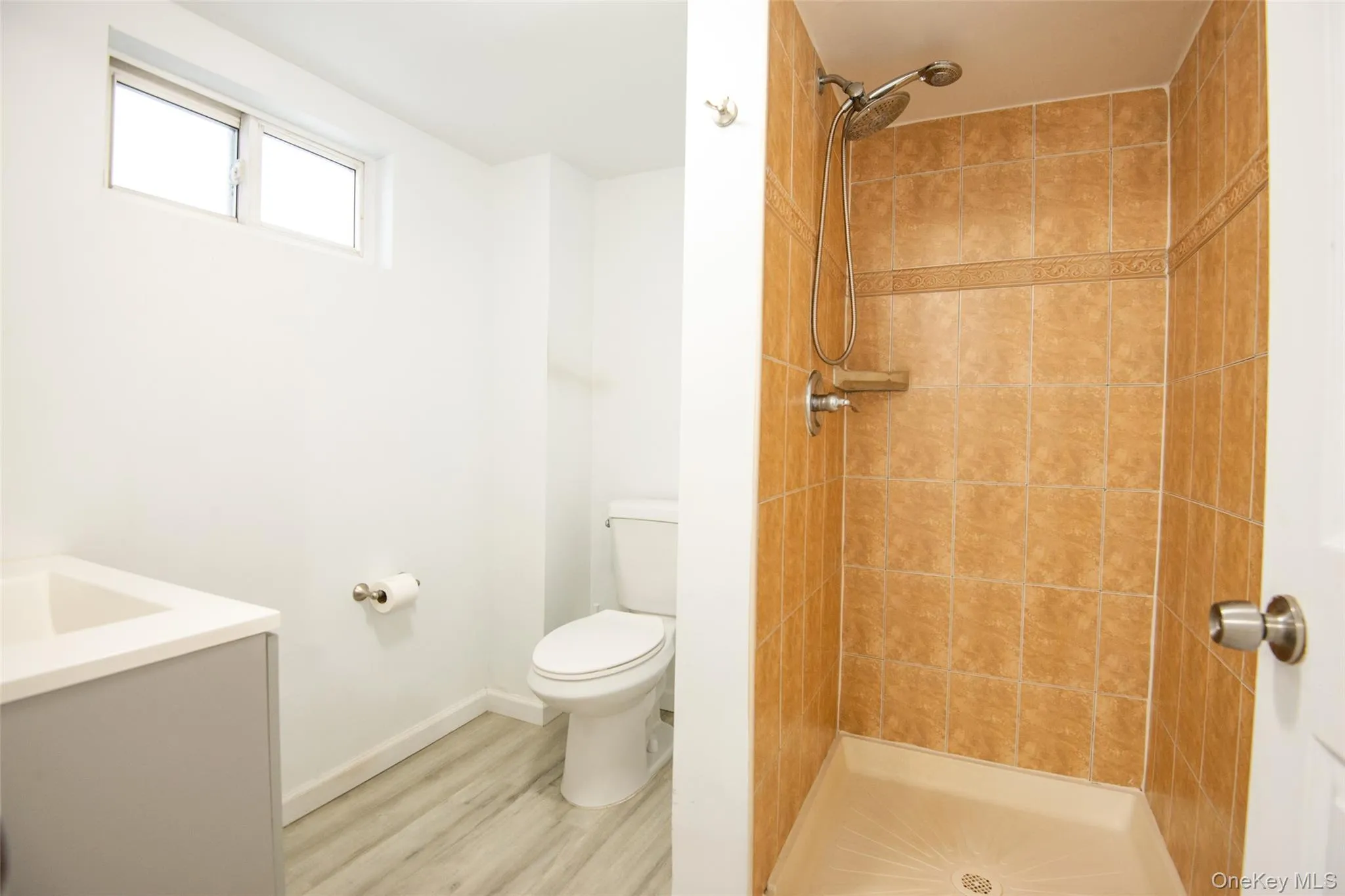 3281 Tierney Place, New York, NY, 2 Bedrooms Bedrooms, 5 Rooms Rooms,2 BathroomsBathrooms,Residential,For Rent,Tierney,0,1043678 3281 Tierney Place, New York, NY, 2 Bedrooms Bedrooms, 5 Rooms Rooms,2 BathroomsBathrooms,Residential,For Rent,Tierney,0,1043678
