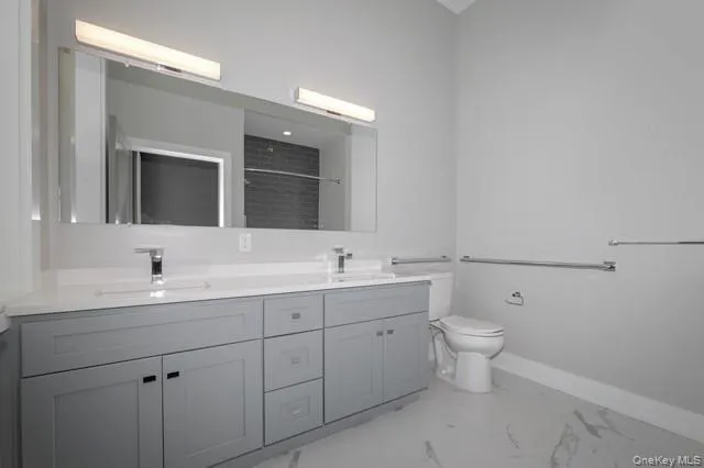 85101 Circle Drive, Islip, NY, 2 Bedrooms Bedrooms, 6 Rooms Rooms,2 BathroomsBathrooms,Residential Lease,For Rent,Circle,0,1043681 85101 Circle Drive, Islip, NY, 2 Bedrooms Bedrooms, 6 Rooms Rooms,2 BathroomsBathrooms,Residential Lease,For Rent,Circle,0,1043681