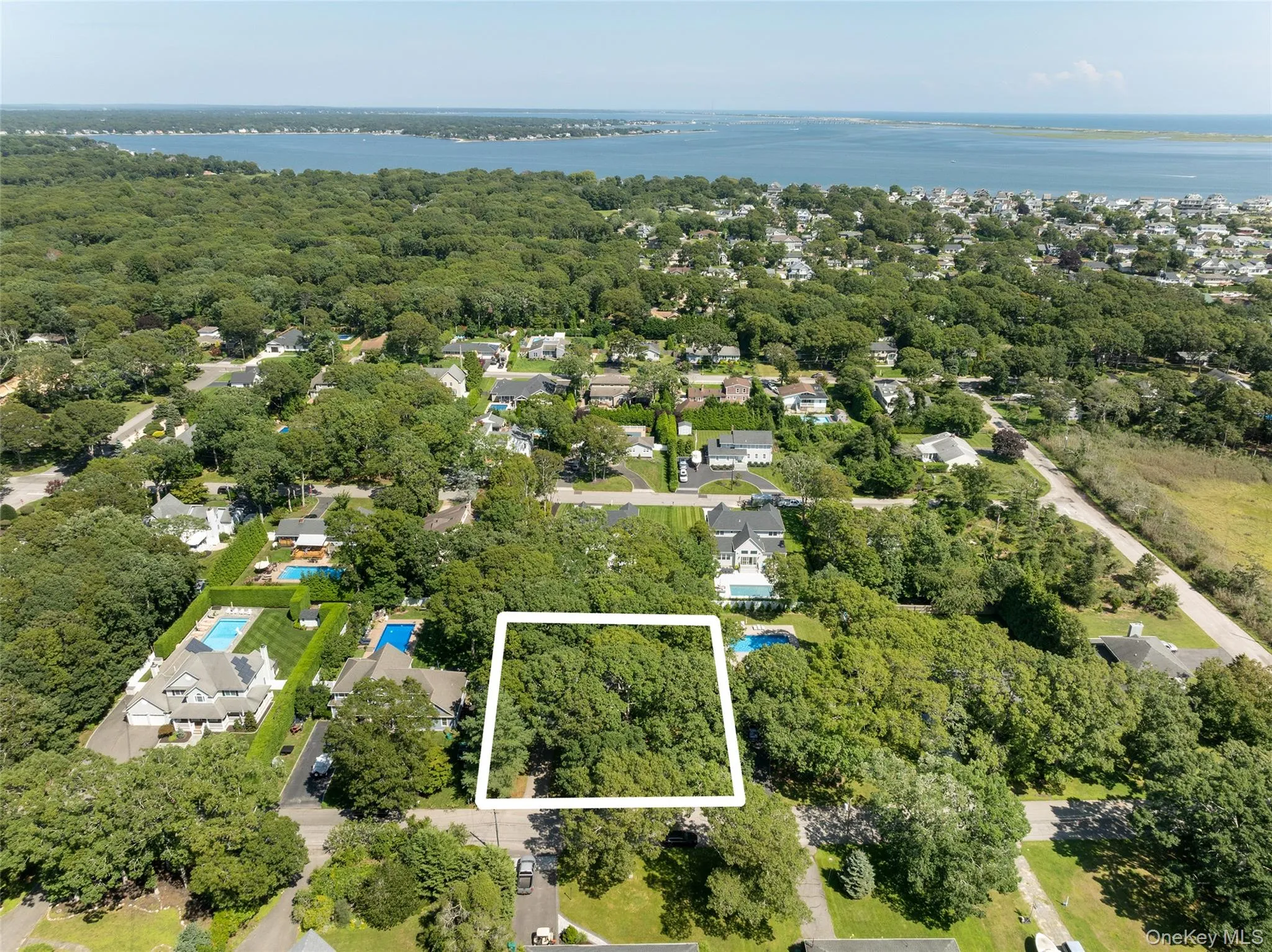 23 Canvasback Lane, Southampton, NY, 3 Bedrooms Bedrooms, 8 Rooms Rooms,2 BathroomsBathrooms,Residential,For Rent,Canvasback,0,1043682 23 Canvasback Lane, Southampton, NY, 3 Bedrooms Bedrooms, 8 Rooms Rooms,2 BathroomsBathrooms,Residential,For Rent,Canvasback,0,1043682