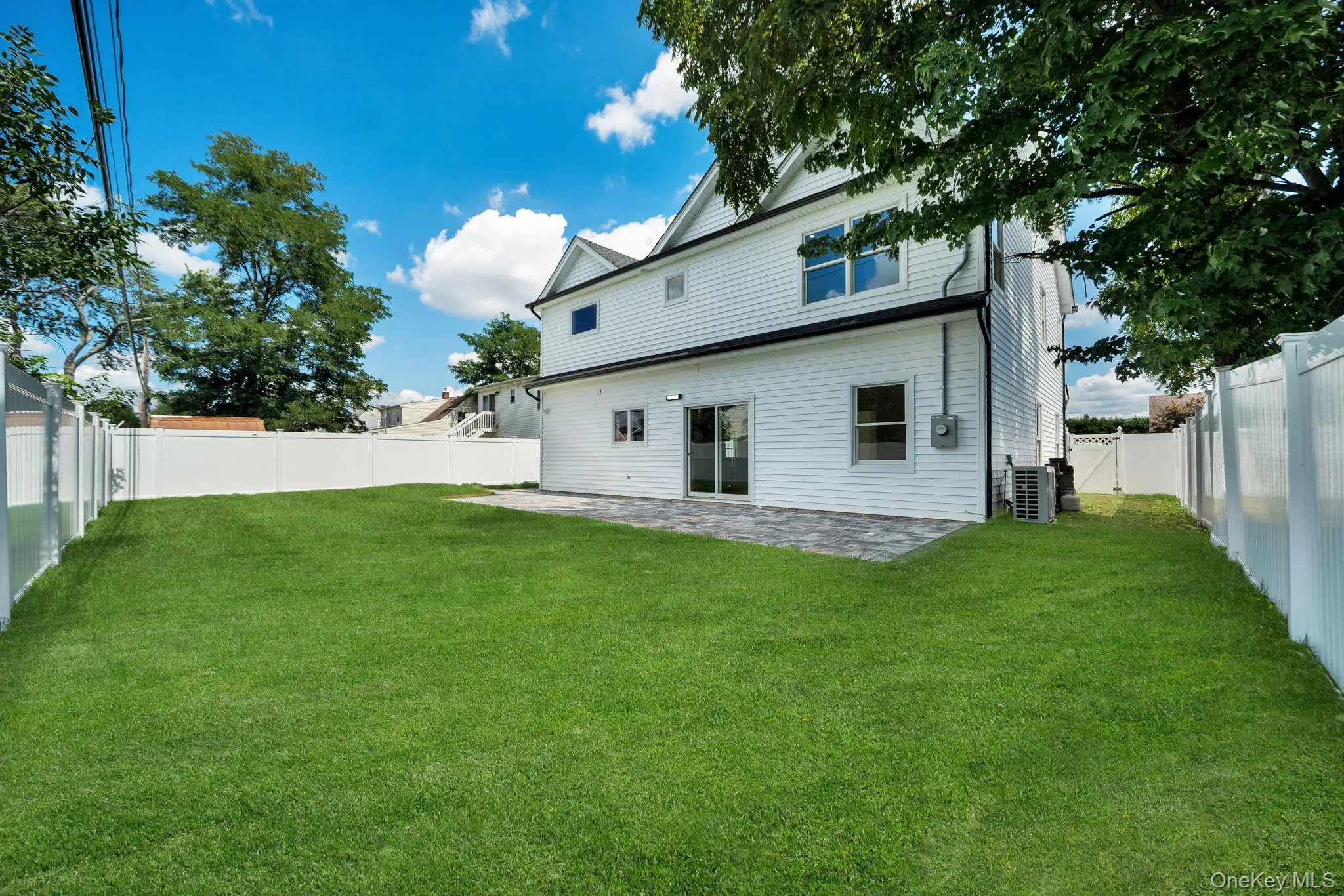 84 Rope Lane, Hempstead, NY, 5 Bedrooms Bedrooms, 9 Rooms Rooms,3 BathroomsBathrooms,Residential,For Rent,Rope,0,1043688 84 Rope Lane, Hempstead, NY, 5 Bedrooms Bedrooms, 9 Rooms Rooms,3 BathroomsBathrooms,Residential,For Rent,Rope,0,1043688