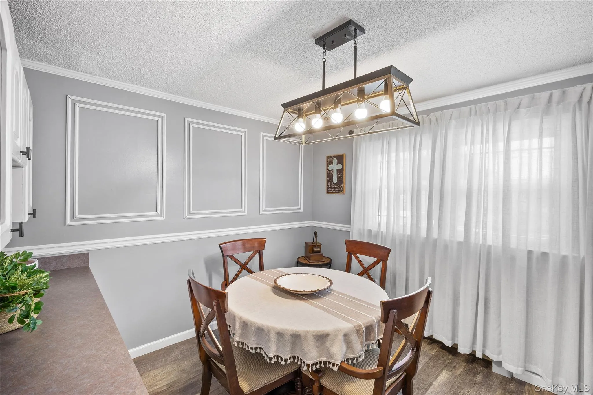 1430 12th Street, West Babylon, NY, 3 Bedrooms Bedrooms, 7 Rooms Rooms,2 BathroomsBathrooms,Residential,For Rent,12th,0,1043694 1430 12th Street, West Babylon, NY, 3 Bedrooms Bedrooms, 7 Rooms Rooms,2 BathroomsBathrooms,Residential,For Rent,12th,0,1043694