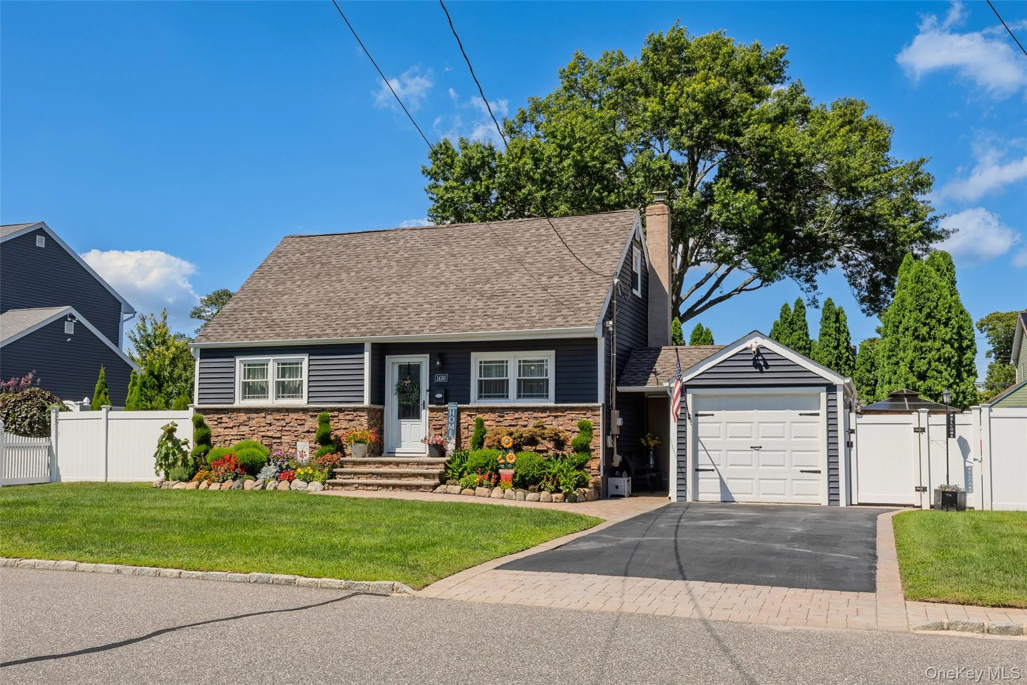 1430 12th Street, West Babylon, NY, 3 Bedrooms Bedrooms, 7 Rooms Rooms,2 BathroomsBathrooms,Residential,For Rent,12th,0,1043694 1430 12th Street, West Babylon, NY, 3 Bedrooms Bedrooms, 7 Rooms Rooms,2 BathroomsBathrooms,Residential,For Rent,12th,0,1043694