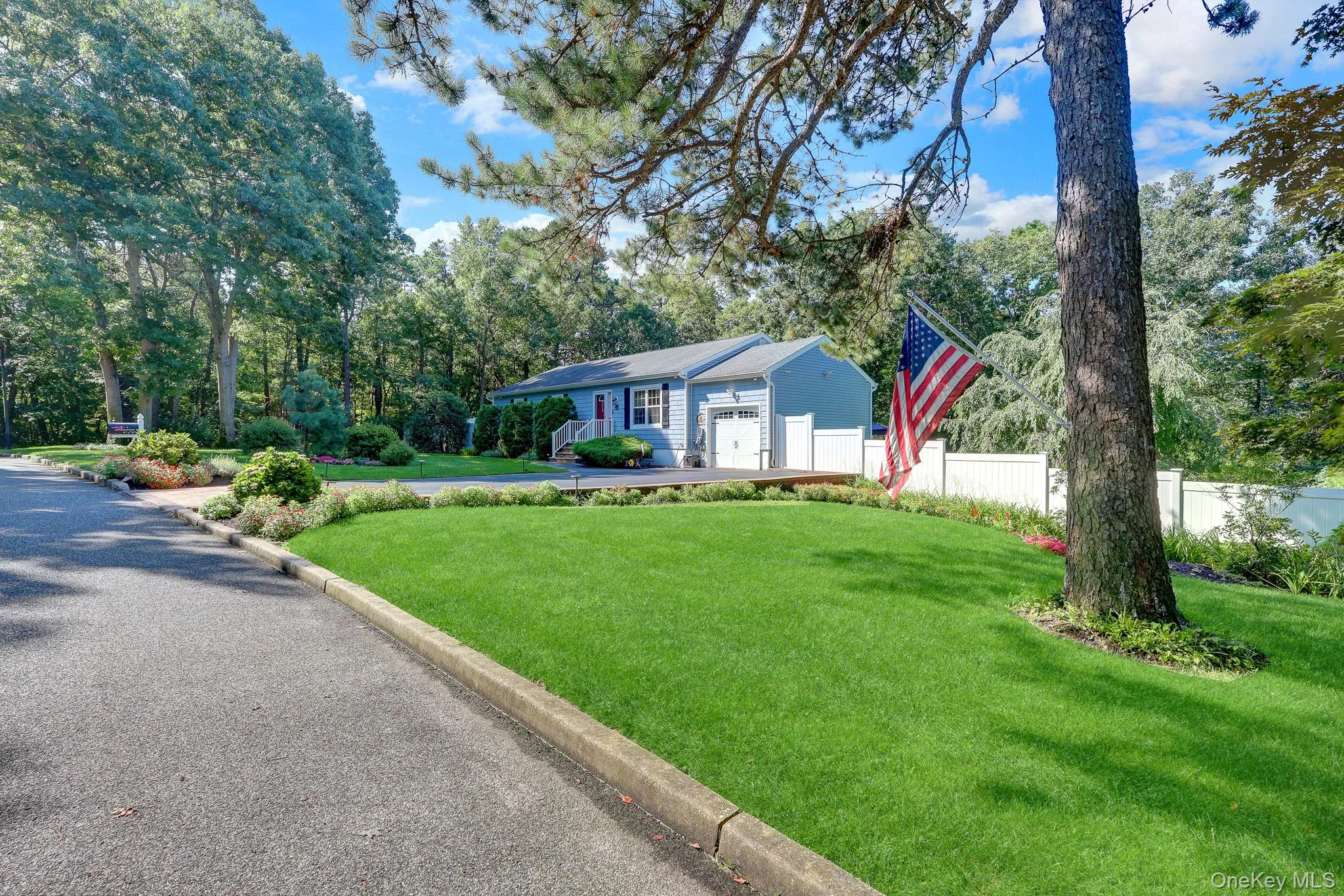 268 Chestnut Street, Brookhaven, NY, 3 Bedrooms Bedrooms, 8 Rooms Rooms,2 BathroomsBathrooms,Residential,For Rent,Chestnut,0,1043695 268 Chestnut Street, Brookhaven, NY, 3 Bedrooms Bedrooms, 8 Rooms Rooms,2 BathroomsBathrooms,Residential,For Rent,Chestnut,0,1043695