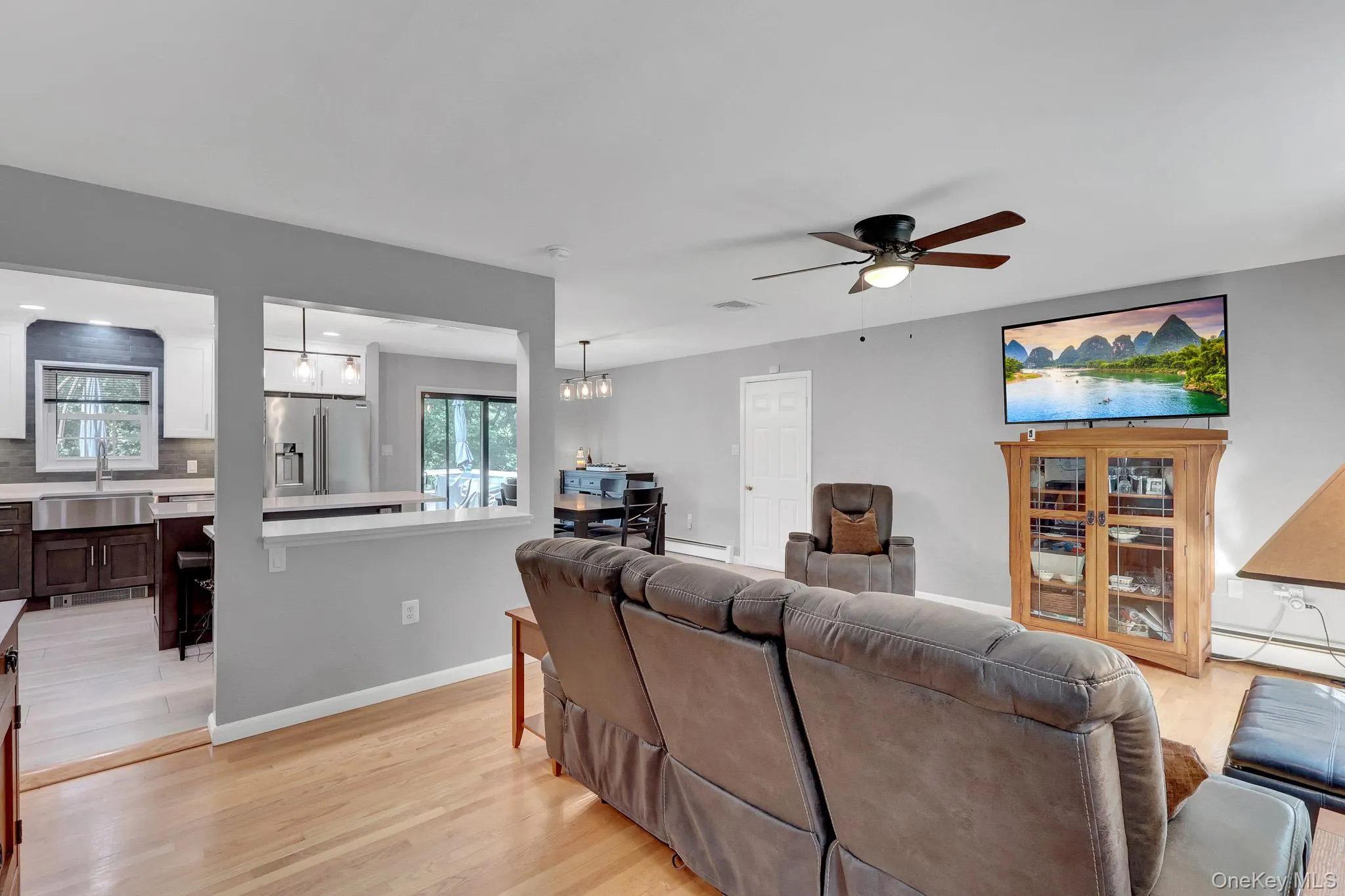 268 Chestnut Street, Brookhaven, NY, 3 Bedrooms Bedrooms, 8 Rooms Rooms,2 BathroomsBathrooms,Residential,For Rent,Chestnut,0,1043695 268 Chestnut Street, Brookhaven, NY, 3 Bedrooms Bedrooms, 8 Rooms Rooms,2 BathroomsBathrooms,Residential,For Rent,Chestnut,0,1043695