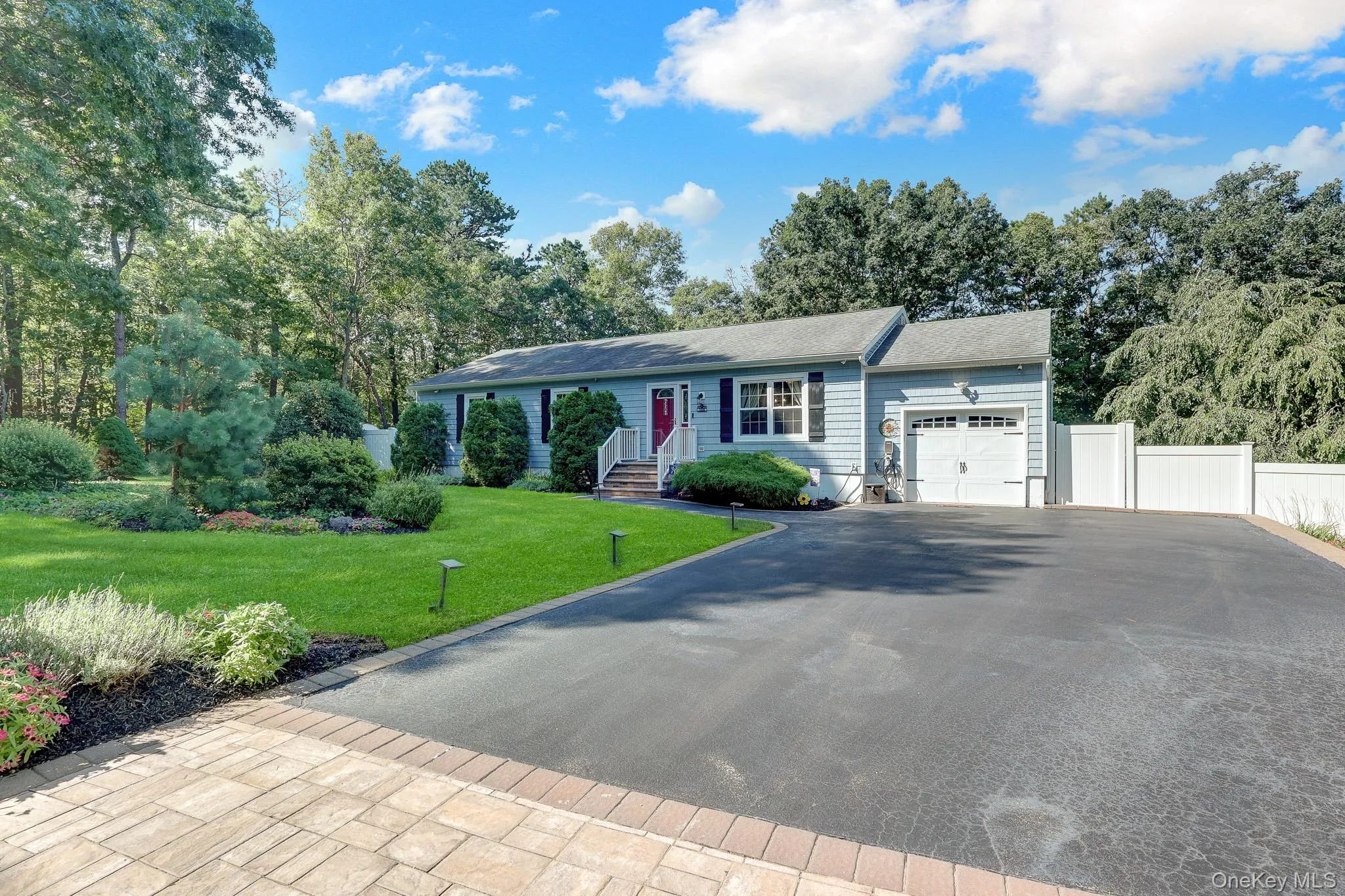 268 Chestnut Street, Brookhaven, NY, 3 Bedrooms Bedrooms, 8 Rooms Rooms,2 BathroomsBathrooms,Residential,For Rent,Chestnut,0,1043695 268 Chestnut Street, Brookhaven, NY, 3 Bedrooms Bedrooms, 8 Rooms Rooms,2 BathroomsBathrooms,Residential,For Rent,Chestnut,0,1043695