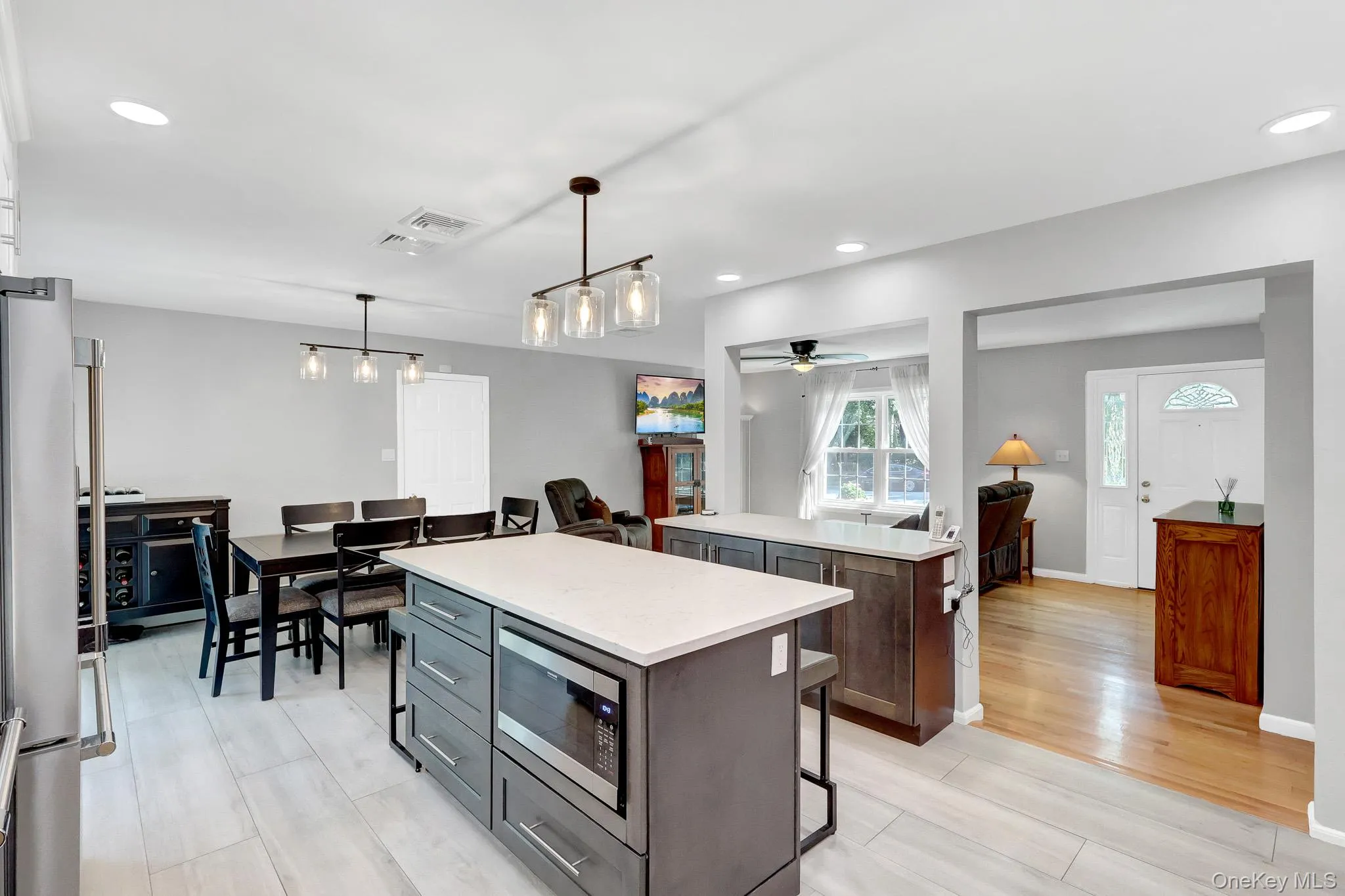 268 Chestnut Street, Brookhaven, NY, 3 Bedrooms Bedrooms, 8 Rooms Rooms,2 BathroomsBathrooms,Residential,For Rent,Chestnut,0,1043695 268 Chestnut Street, Brookhaven, NY, 3 Bedrooms Bedrooms, 8 Rooms Rooms,2 BathroomsBathrooms,Residential,For Rent,Chestnut,0,1043695