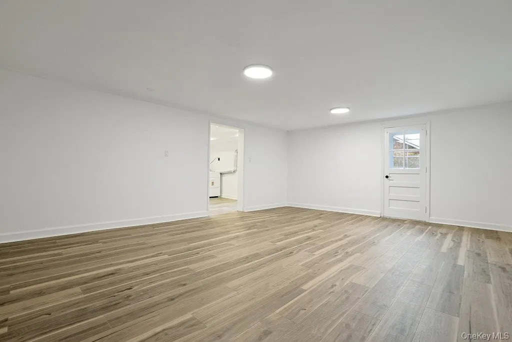 20 Ravensdale Road, Greenburgh, NY, 3 Bedrooms Bedrooms, 7 Rooms Rooms,2 BathroomsBathrooms,Residential,For Rent,Ravensdale,0,1043697 20 Ravensdale Road, Greenburgh, NY, 3 Bedrooms Bedrooms, 7 Rooms Rooms,2 BathroomsBathrooms,Residential,For Rent,Ravensdale,0,1043697