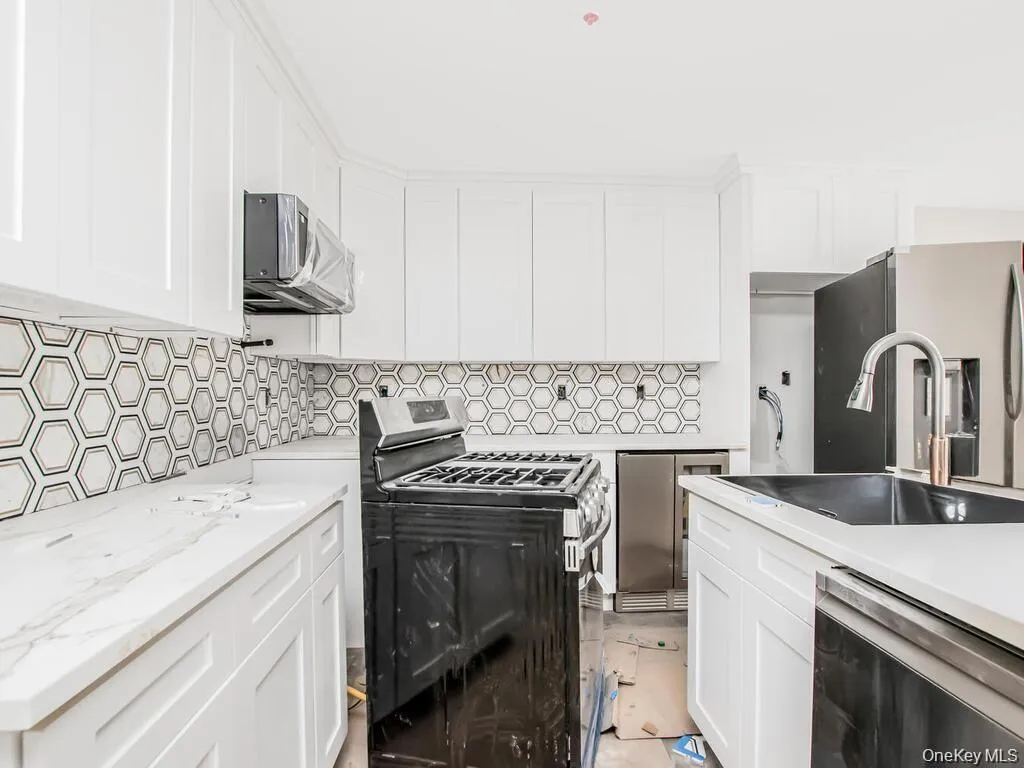 65 2nd Street, Mount Vernon, NY, 3 Bedrooms Bedrooms, 6 Rooms Rooms,4 BathroomsBathrooms,Residential,For Rent,2nd,0,1043699 65 2nd Street, Mount Vernon, NY, 3 Bedrooms Bedrooms, 6 Rooms Rooms,4 BathroomsBathrooms,Residential,For Rent,2nd,0,1043699