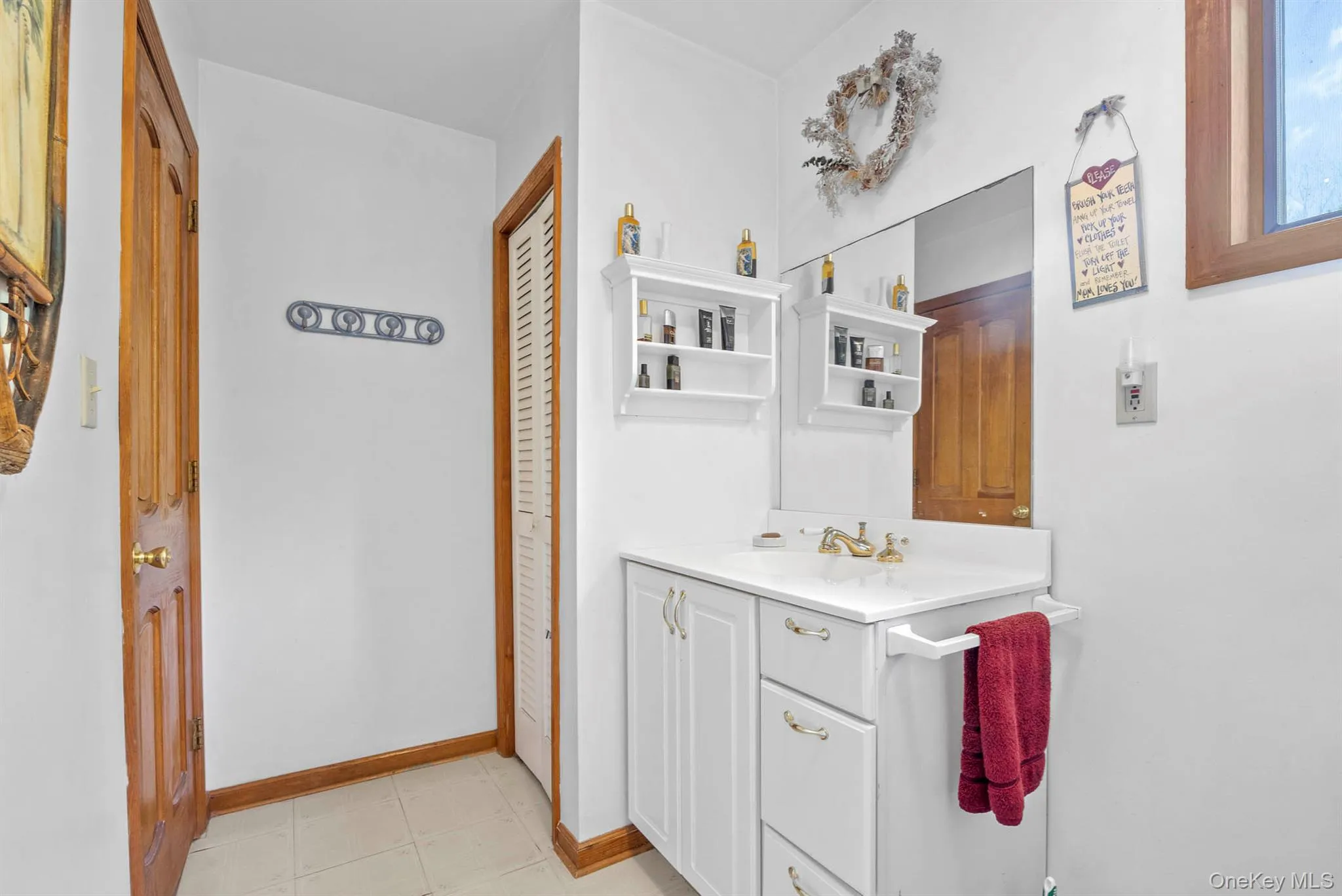 231 Manorville Road, Saugerties, NY, 4 Bedrooms Bedrooms, 9 Rooms Rooms,2 BathroomsBathrooms,Residential,For Rent,Manorville,0,1043702 231 Manorville Road, Saugerties, NY, 4 Bedrooms Bedrooms, 9 Rooms Rooms,2 BathroomsBathrooms,Residential,For Rent,Manorville,0,1043702