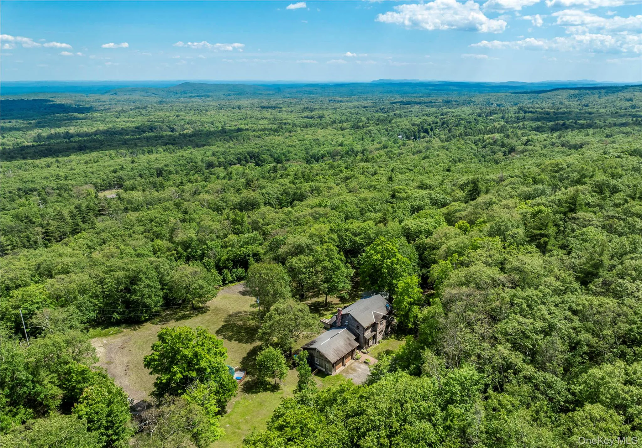 231 Manorville Road, Saugerties, NY, 4 Bedrooms Bedrooms, 9 Rooms Rooms,2 BathroomsBathrooms,Residential,For Rent,Manorville,0,1043702 231 Manorville Road, Saugerties, NY, 4 Bedrooms Bedrooms, 9 Rooms Rooms,2 BathroomsBathrooms,Residential,For Rent,Manorville,0,1043702