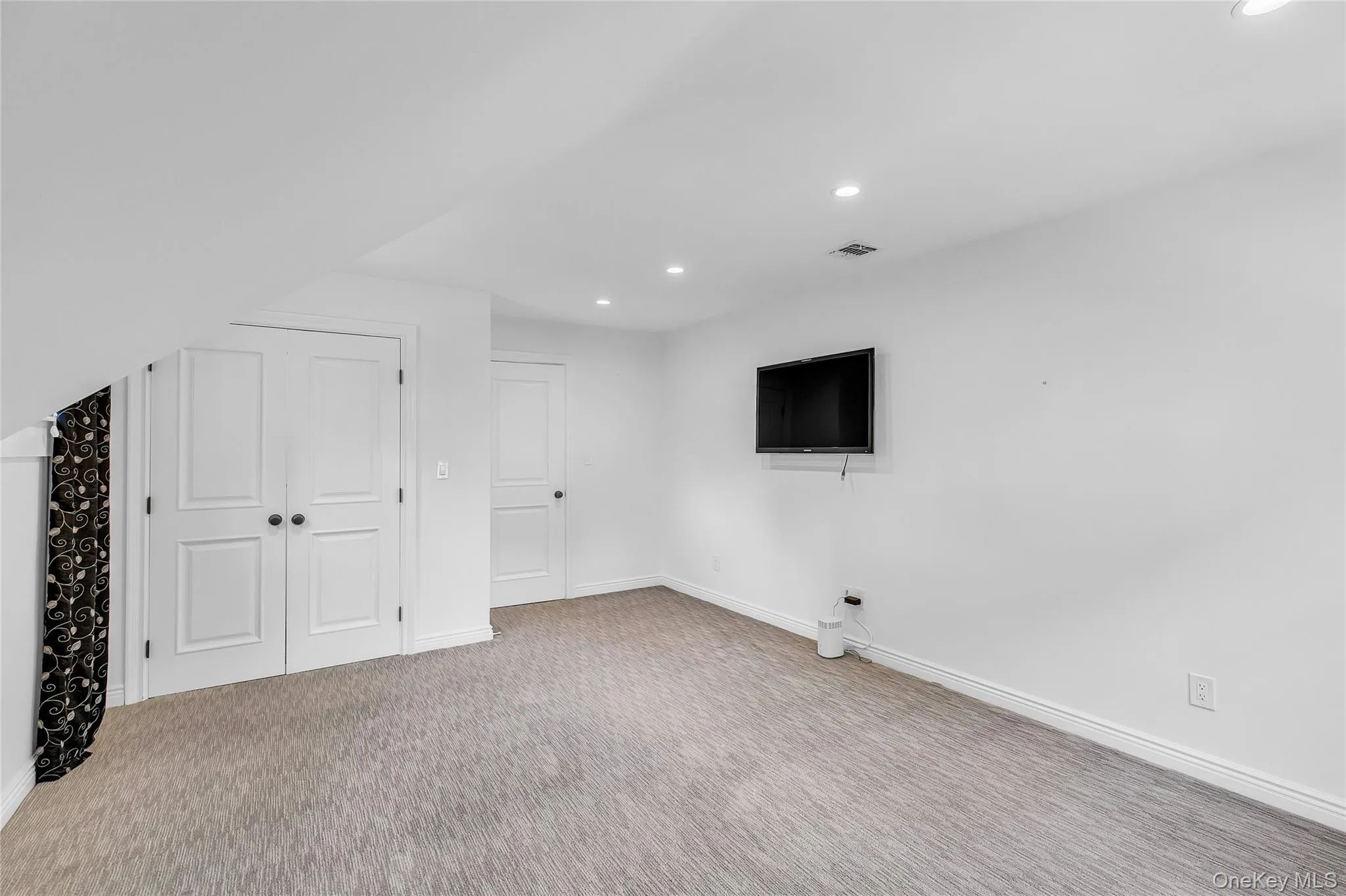 18 Briarcliff Place, Huntington, NY, 4 Bedrooms Bedrooms, 9 Rooms Rooms,3 BathroomsBathrooms,Residential,For Rent,Briarcliff,0,1043707 18 Briarcliff Place, Huntington, NY, 4 Bedrooms Bedrooms, 9 Rooms Rooms,3 BathroomsBathrooms,Residential,For Rent,Briarcliff,0,1043707