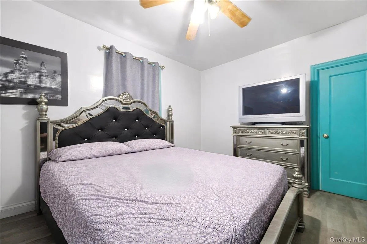1974 Lafontaine Avenue, New York, NY, 1 Bedroom Bedrooms, 3 Rooms Rooms,1 BathroomBathrooms,Residential,For Rent,Lafontaine,0,1043712 1974 Lafontaine Avenue, New York, NY, 1 Bedroom Bedrooms, 3 Rooms Rooms,1 BathroomBathrooms,Residential,For Rent,Lafontaine,0,1043712
