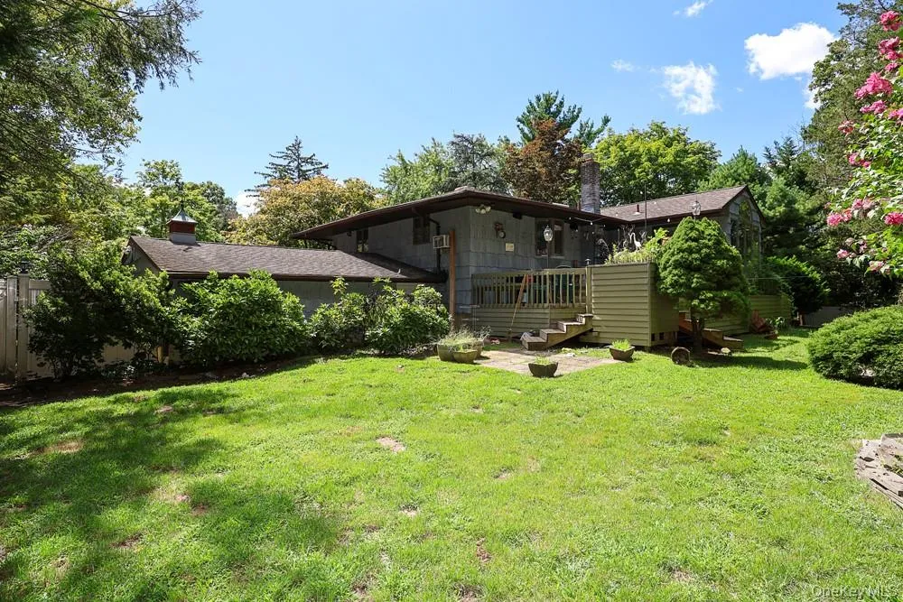3 Mackay Drive, Smithtown, NY, 4 Bedrooms Bedrooms, 8 Rooms Rooms,2 BathroomsBathrooms,Residential,For Rent,Mackay,0,1043713 3 Mackay Drive, Smithtown, NY, 4 Bedrooms Bedrooms, 8 Rooms Rooms,2 BathroomsBathrooms,Residential,For Rent,Mackay,0,1043713