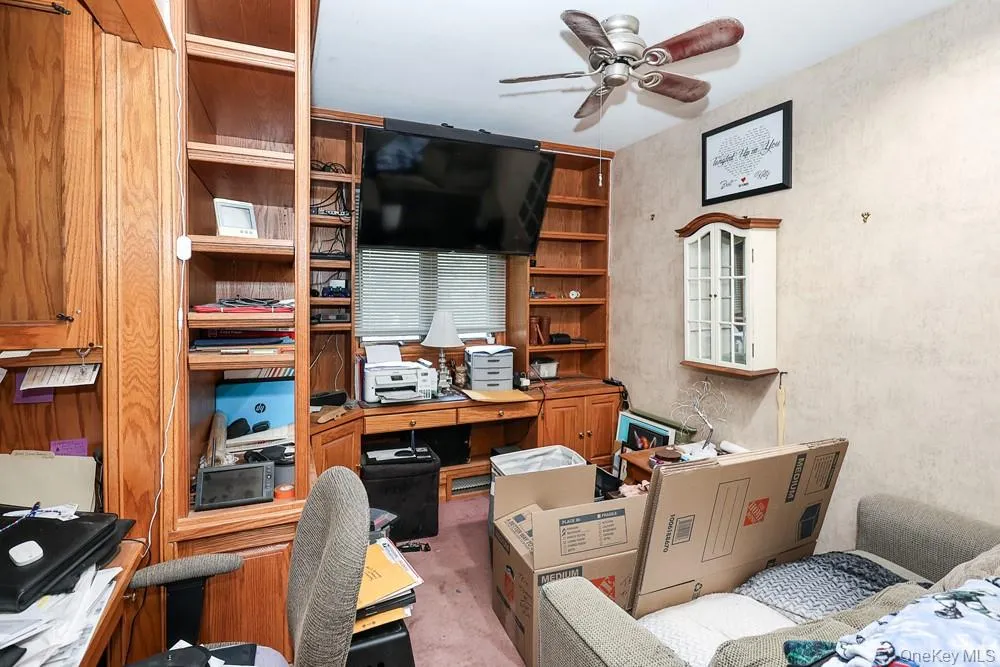 3 Mackay Drive, Smithtown, NY, 4 Bedrooms Bedrooms, 8 Rooms Rooms,2 BathroomsBathrooms,Residential,For Rent,Mackay,0,1043713 3 Mackay Drive, Smithtown, NY, 4 Bedrooms Bedrooms, 8 Rooms Rooms,2 BathroomsBathrooms,Residential,For Rent,Mackay,0,1043713