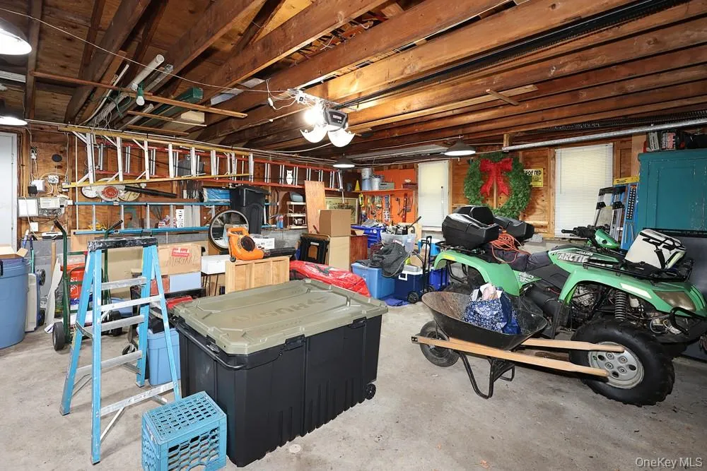 3 Mackay Drive, Smithtown, NY, 4 Bedrooms Bedrooms, 8 Rooms Rooms,2 BathroomsBathrooms,Residential,For Rent,Mackay,0,1043713 3 Mackay Drive, Smithtown, NY, 4 Bedrooms Bedrooms, 8 Rooms Rooms,2 BathroomsBathrooms,Residential,For Rent,Mackay,0,1043713