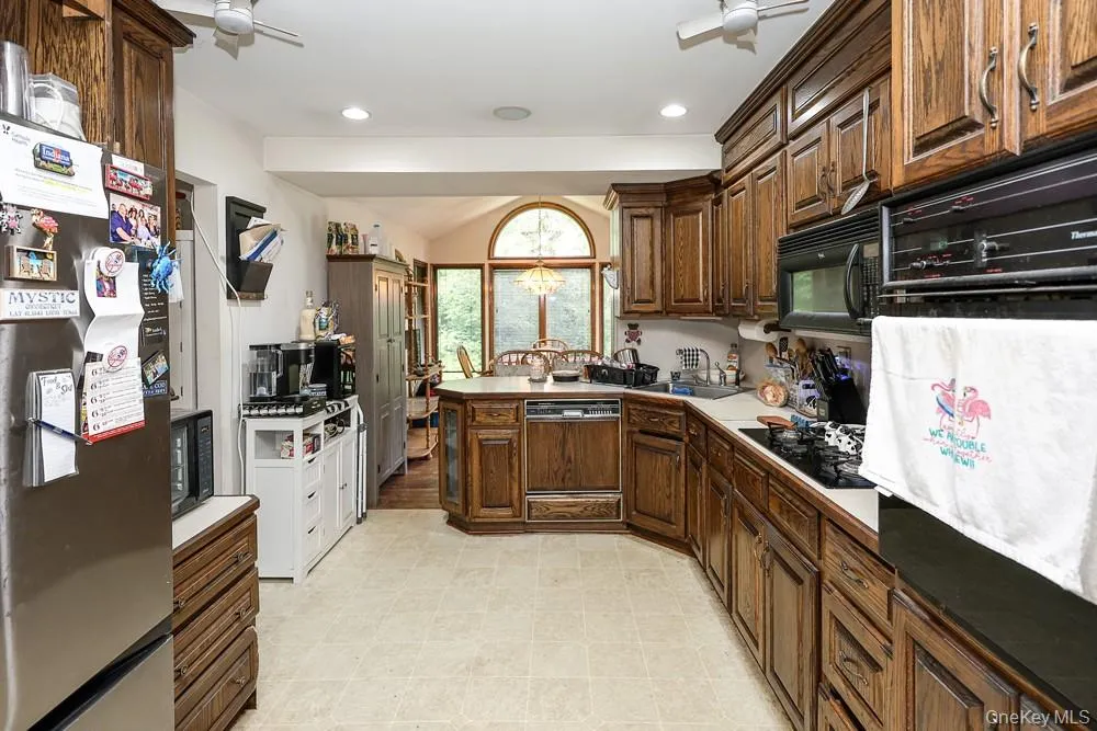 3 Mackay Drive, Smithtown, NY, 4 Bedrooms Bedrooms, 8 Rooms Rooms,2 BathroomsBathrooms,Residential,For Rent,Mackay,0,1043713 3 Mackay Drive, Smithtown, NY, 4 Bedrooms Bedrooms, 8 Rooms Rooms,2 BathroomsBathrooms,Residential,For Rent,Mackay,0,1043713