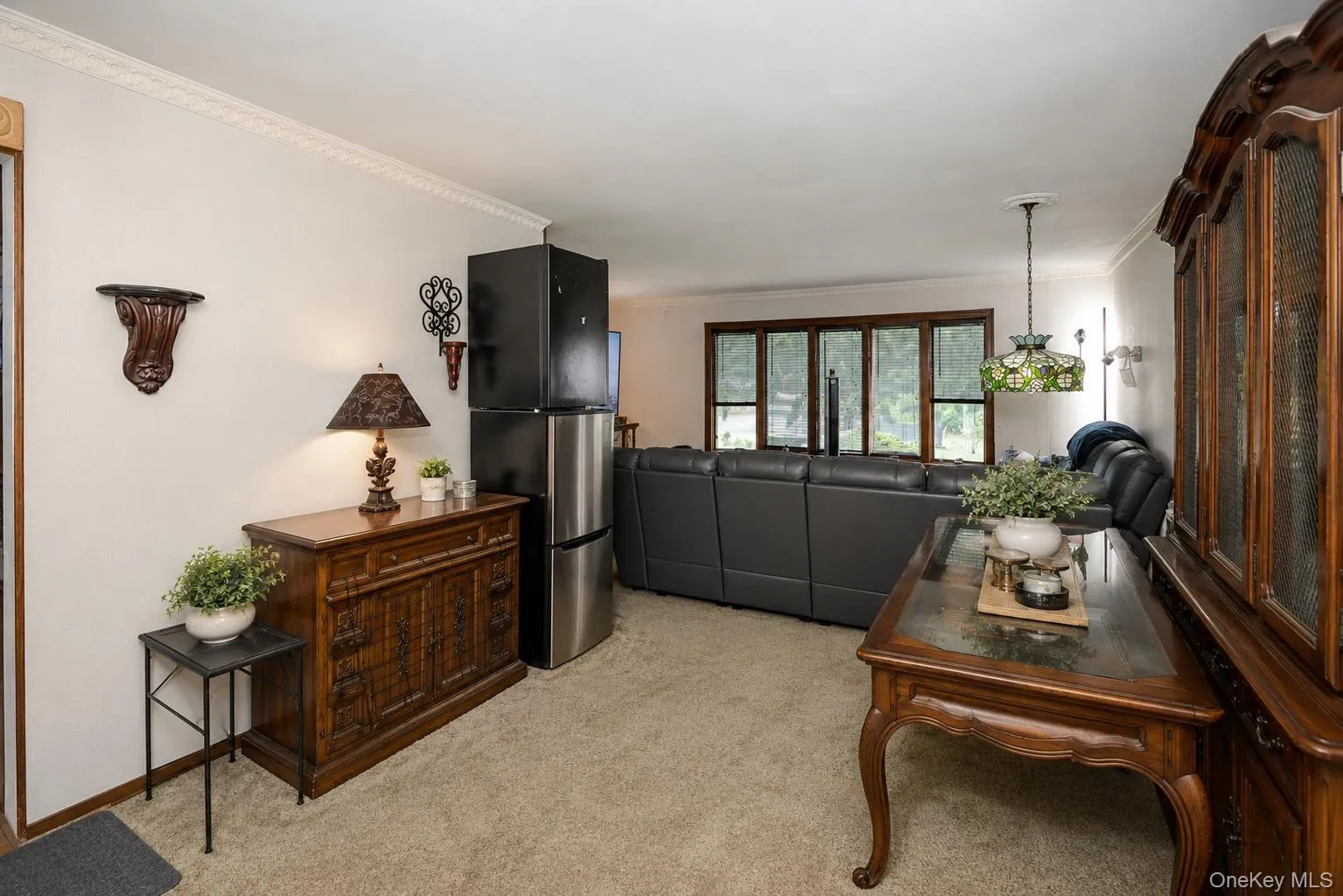 3 Mackay Drive, Smithtown, NY, 4 Bedrooms Bedrooms, 8 Rooms Rooms,2 BathroomsBathrooms,Residential,For Rent,Mackay,0,1043713 3 Mackay Drive, Smithtown, NY, 4 Bedrooms Bedrooms, 8 Rooms Rooms,2 BathroomsBathrooms,Residential,For Rent,Mackay,0,1043713