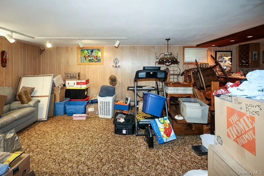3 Mackay Drive, Smithtown, NY, 4 Bedrooms Bedrooms, 8 Rooms Rooms,2 BathroomsBathrooms,Residential,For Rent,Mackay,0,1043713 3 Mackay Drive, Smithtown, NY, 4 Bedrooms Bedrooms, 8 Rooms Rooms,2 BathroomsBathrooms,Residential,For Rent,Mackay,0,1043713
