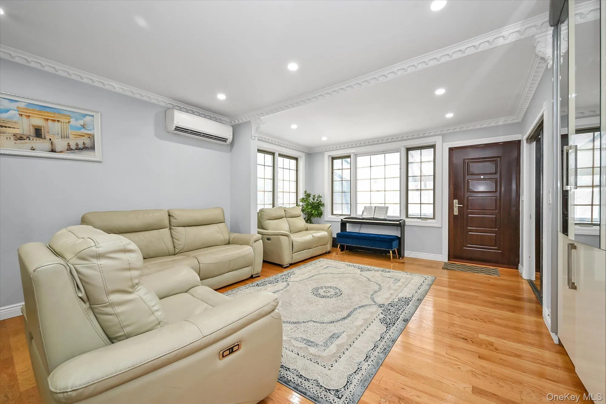 8023 169th Street, New York, NY, 4 Bedrooms Bedrooms, 10 Rooms Rooms,2 BathroomsBathrooms,Residential,For Rent,169th,0,1043715 8023 169th Street, New York, NY, 4 Bedrooms Bedrooms, 10 Rooms Rooms,2 BathroomsBathrooms,Residential,For Rent,169th,0,1043715