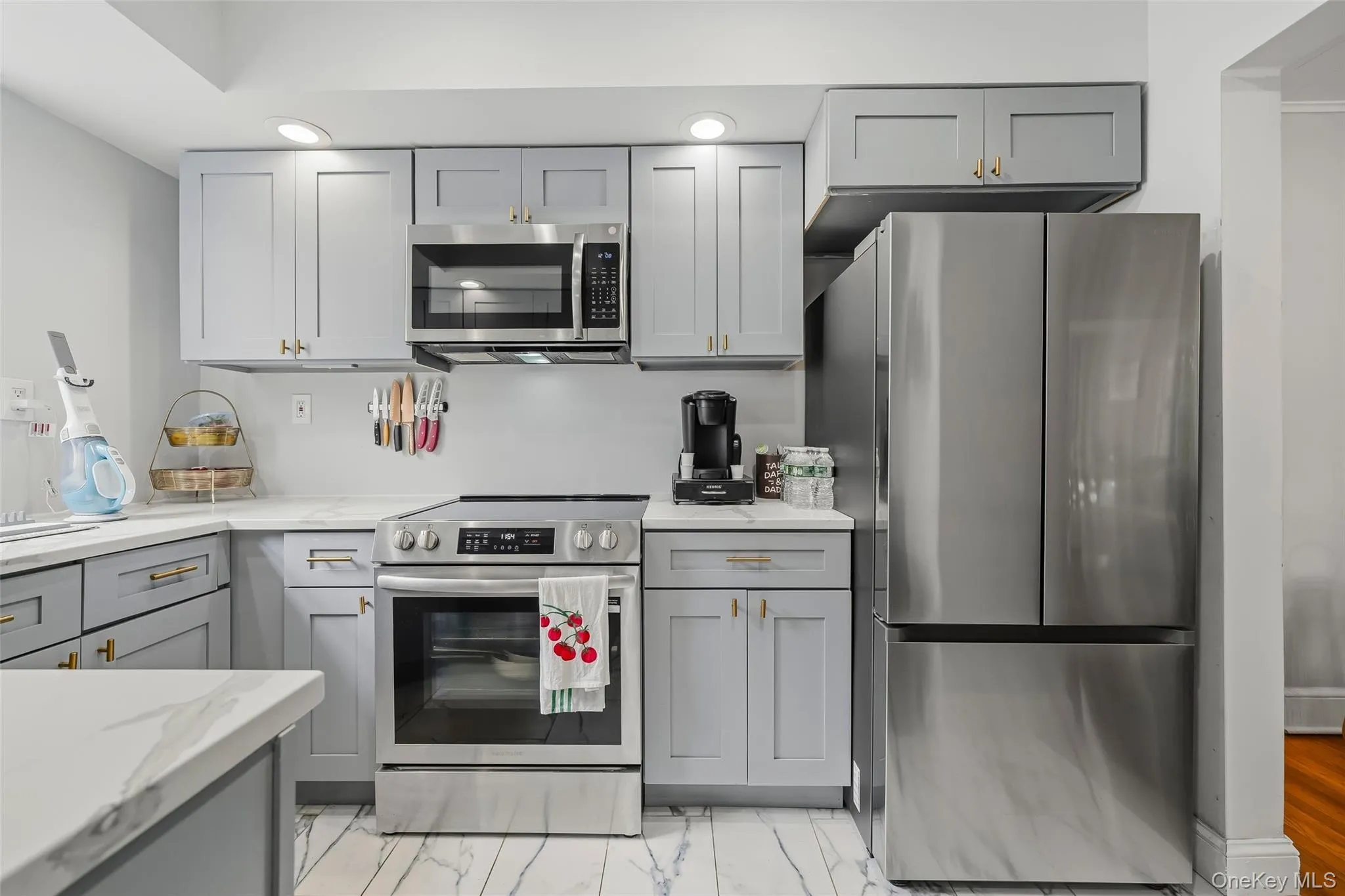 16 Hillside Avenue, Highlands, NY, 3 Bedrooms Bedrooms, 6 Rooms Rooms,2 BathroomsBathrooms,Residential,For Rent,Hillside,0,1043721 16 Hillside Avenue, Highlands, NY, 3 Bedrooms Bedrooms, 6 Rooms Rooms,2 BathroomsBathrooms,Residential,For Rent,Hillside,0,1043721
