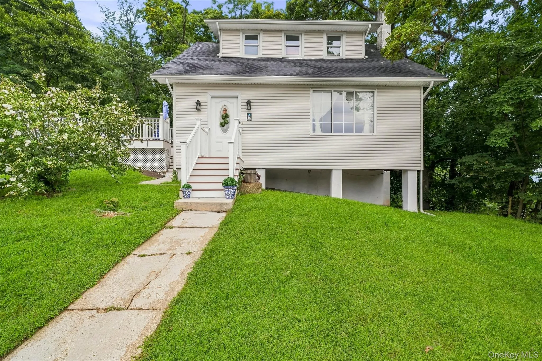 16 Hillside Avenue, Highlands, NY, 3 Bedrooms Bedrooms, 6 Rooms Rooms,2 BathroomsBathrooms,Residential,For Rent,Hillside,0,1043721 16 Hillside Avenue, Highlands, NY, 3 Bedrooms Bedrooms, 6 Rooms Rooms,2 BathroomsBathrooms,Residential,For Rent,Hillside,0,1043721