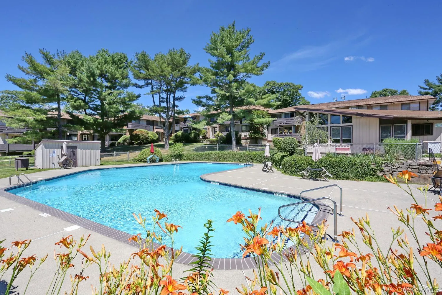 174 Sierra Vista Lane, Clarkstown, NY, 2 Bedrooms Bedrooms, 5 Rooms Rooms,2 BathroomsBathrooms,Residential Lease,For Rent,Sierra Vista,0,1043722 174 Sierra Vista Lane, Clarkstown, NY, 2 Bedrooms Bedrooms, 5 Rooms Rooms,2 BathroomsBathrooms,Residential Lease,For Rent,Sierra Vista,0,1043722
