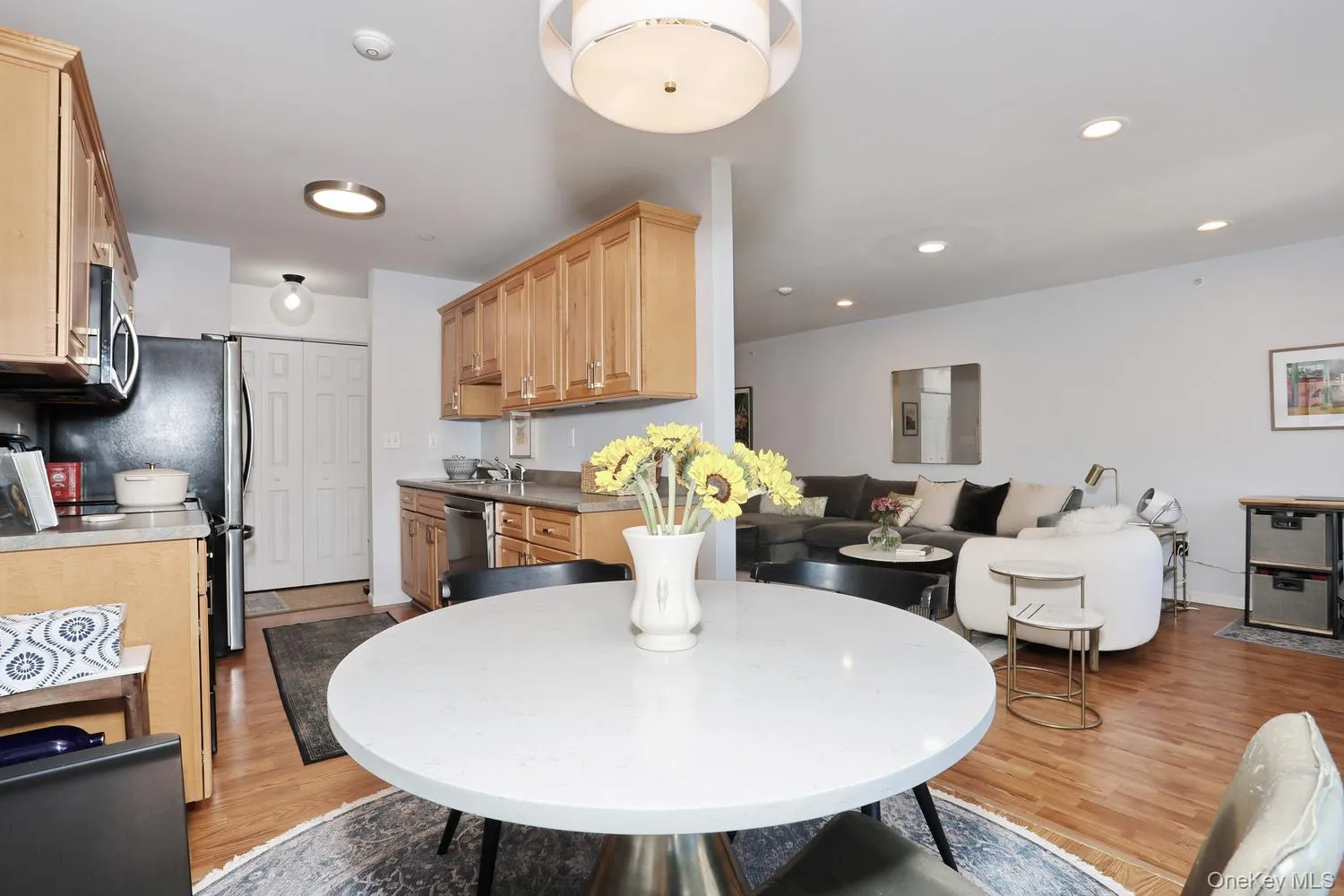 174 Sierra Vista Lane, Clarkstown, NY, 2 Bedrooms Bedrooms, 5 Rooms Rooms,2 BathroomsBathrooms,Residential Lease,For Rent,Sierra Vista,0,1043722 174 Sierra Vista Lane, Clarkstown, NY, 2 Bedrooms Bedrooms, 5 Rooms Rooms,2 BathroomsBathrooms,Residential Lease,For Rent,Sierra Vista,0,1043722
