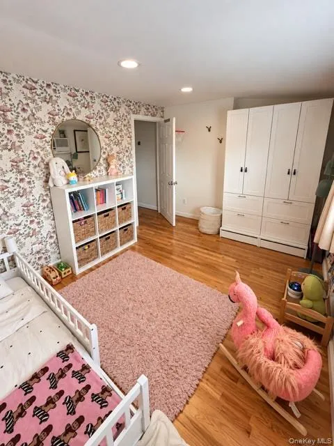 14 Seacrest Avenue, Babylon, NY, 5 Bedrooms Bedrooms, 10 Rooms Rooms,2 BathroomsBathrooms,Residential,For Rent,Seacrest,0,1043732 14 Seacrest Avenue, Babylon, NY, 5 Bedrooms Bedrooms, 10 Rooms Rooms,2 BathroomsBathrooms,Residential,For Rent,Seacrest,0,1043732