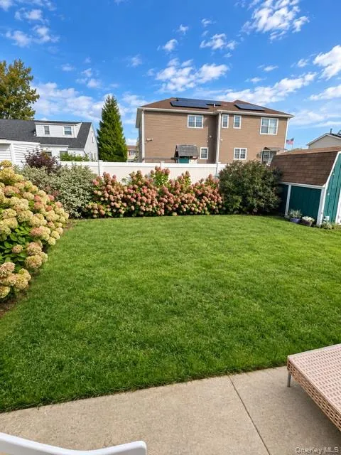 14 Seacrest Avenue, Babylon, NY, 5 Bedrooms Bedrooms, 10 Rooms Rooms,2 BathroomsBathrooms,Residential,For Rent,Seacrest,0,1043732 14 Seacrest Avenue, Babylon, NY, 5 Bedrooms Bedrooms, 10 Rooms Rooms,2 BathroomsBathrooms,Residential,For Rent,Seacrest,0,1043732
