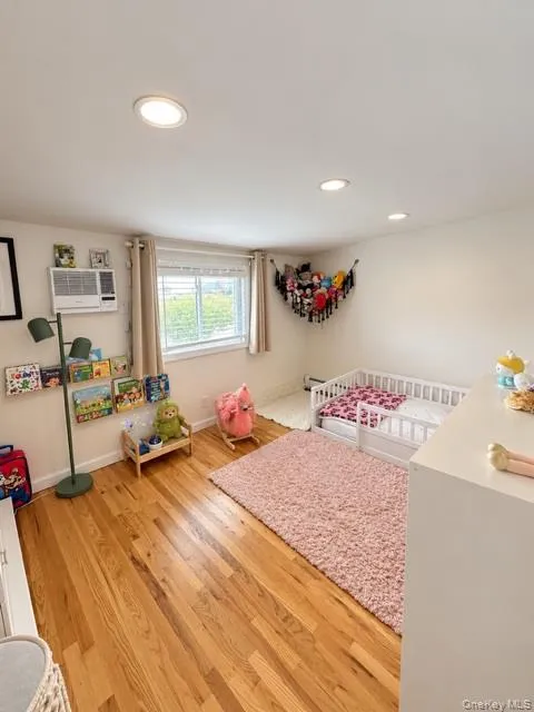 14 Seacrest Avenue, Babylon, NY, 5 Bedrooms Bedrooms, 10 Rooms Rooms,2 BathroomsBathrooms,Residential,For Rent,Seacrest,0,1043732 14 Seacrest Avenue, Babylon, NY, 5 Bedrooms Bedrooms, 10 Rooms Rooms,2 BathroomsBathrooms,Residential,For Rent,Seacrest,0,1043732