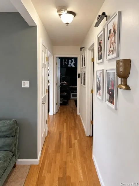 14 Seacrest Avenue, Babylon, NY, 5 Bedrooms Bedrooms, 10 Rooms Rooms,2 BathroomsBathrooms,Residential,For Rent,Seacrest,0,1043732 14 Seacrest Avenue, Babylon, NY, 5 Bedrooms Bedrooms, 10 Rooms Rooms,2 BathroomsBathrooms,Residential,For Rent,Seacrest,0,1043732