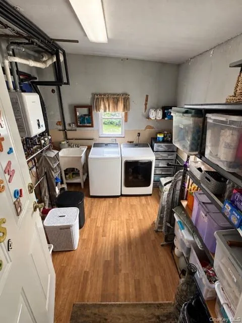 14 Seacrest Avenue, Babylon, NY, 5 Bedrooms Bedrooms, 10 Rooms Rooms,2 BathroomsBathrooms,Residential,For Rent,Seacrest,0,1043732 14 Seacrest Avenue, Babylon, NY, 5 Bedrooms Bedrooms, 10 Rooms Rooms,2 BathroomsBathrooms,Residential,For Rent,Seacrest,0,1043732