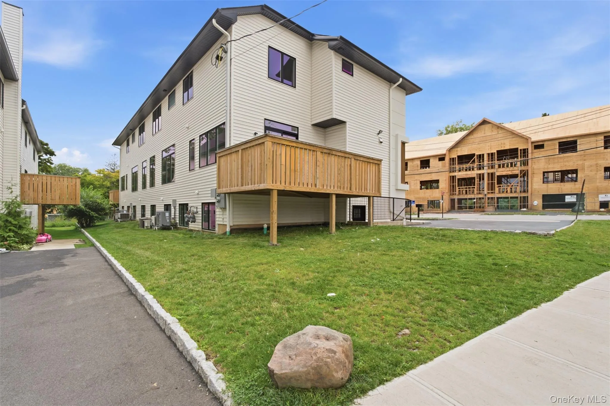 20 Singer Avenue, Ramapo, NY, 9 Bedrooms Bedrooms, 16 Rooms Rooms,5 BathroomsBathrooms,Residential,For Rent,Singer,0,1043736 20 Singer Avenue, Ramapo, NY, 9 Bedrooms Bedrooms, 16 Rooms Rooms,5 BathroomsBathrooms,Residential,For Rent,Singer,0,1043736