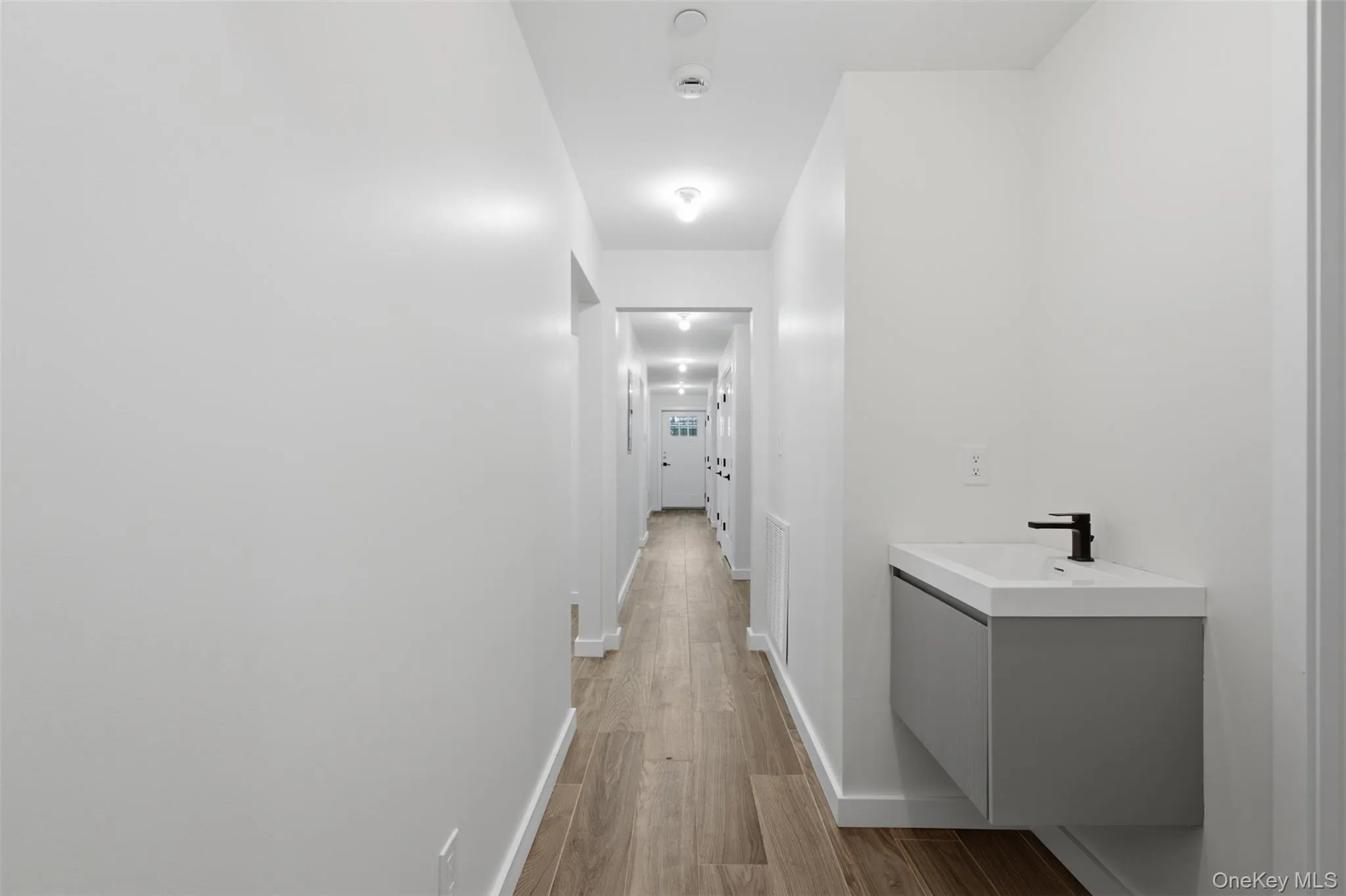 20 Singer Avenue, Ramapo, NY, 9 Bedrooms Bedrooms, 16 Rooms Rooms,5 BathroomsBathrooms,Residential,For Rent,Singer,0,1043736 20 Singer Avenue, Ramapo, NY, 9 Bedrooms Bedrooms, 16 Rooms Rooms,5 BathroomsBathrooms,Residential,For Rent,Singer,0,1043736