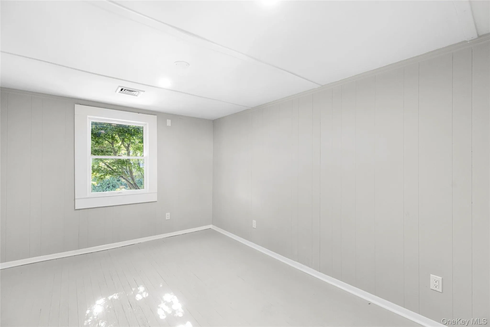 162 Mill Road, Southampton, NY, 4 Bedrooms Bedrooms, 6 Rooms Rooms,2 BathroomsBathrooms,Residential Lease,For Rent,Mill,0,1043739 162 Mill Road, Southampton, NY, 4 Bedrooms Bedrooms, 6 Rooms Rooms,2 BathroomsBathrooms,Residential Lease,For Rent,Mill,0,1043739