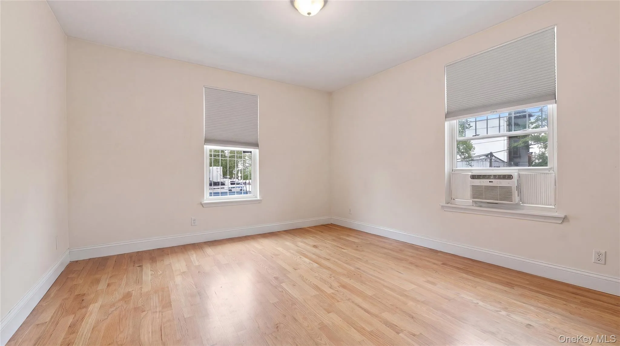 35-02 Ditmars Boulevard, New York, NY, 3 Bedrooms Bedrooms, 5 Rooms Rooms,1 BathroomBathrooms,Residential Lease,For Rent,Ditmars,0,1043740 35-02 Ditmars Boulevard, New York, NY, 3 Bedrooms Bedrooms, 5 Rooms Rooms,1 BathroomBathrooms,Residential Lease,For Rent,Ditmars,0,1043740