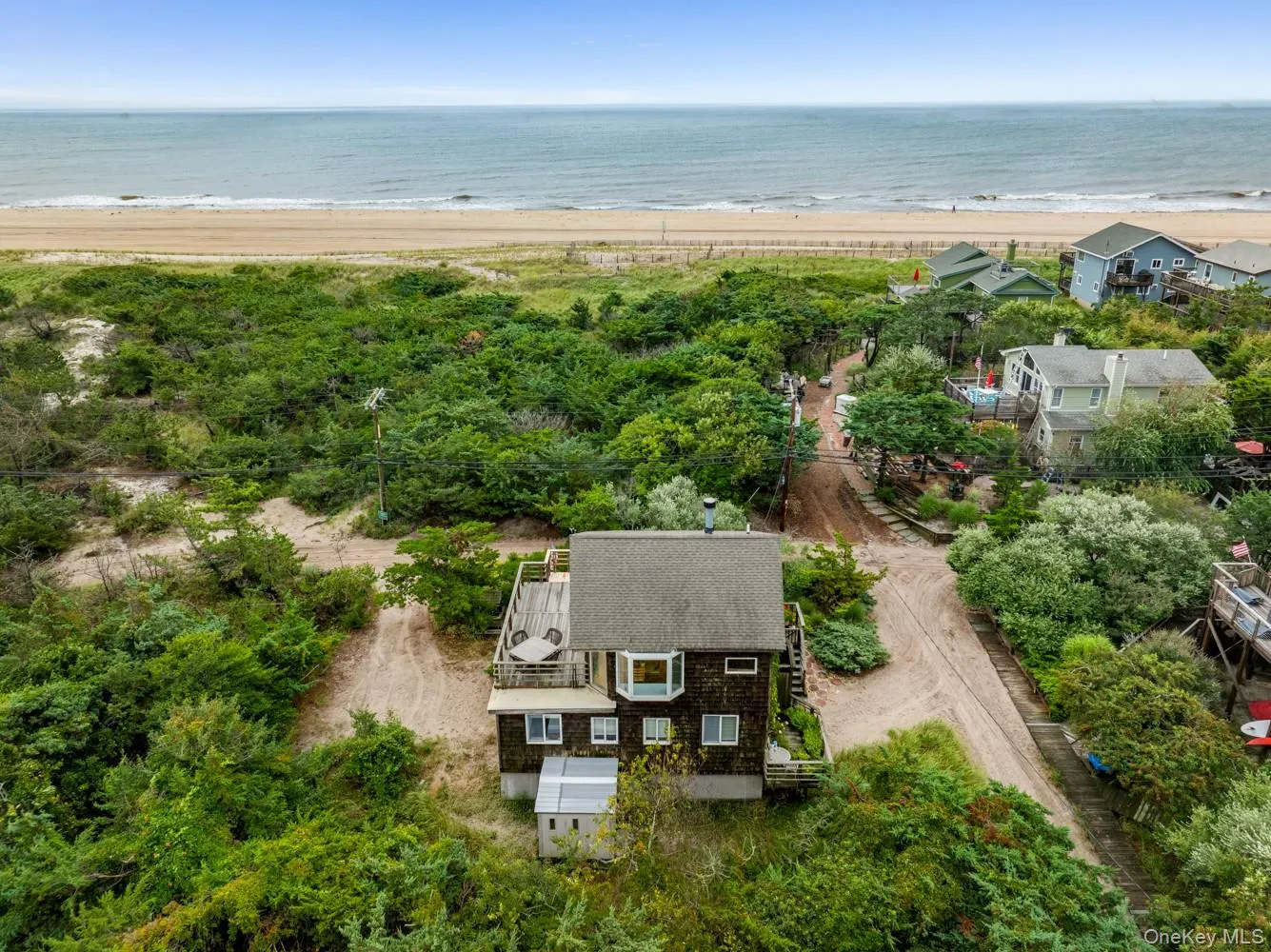 31 End Walk, Islip, NY, 4 Bedrooms Bedrooms, 6 Rooms Rooms,2 BathroomsBathrooms,Residential,For Rent,End,0,1043745 31 End Walk, Islip, NY, 4 Bedrooms Bedrooms, 6 Rooms Rooms,2 BathroomsBathrooms,Residential,For Rent,End,0,1043745