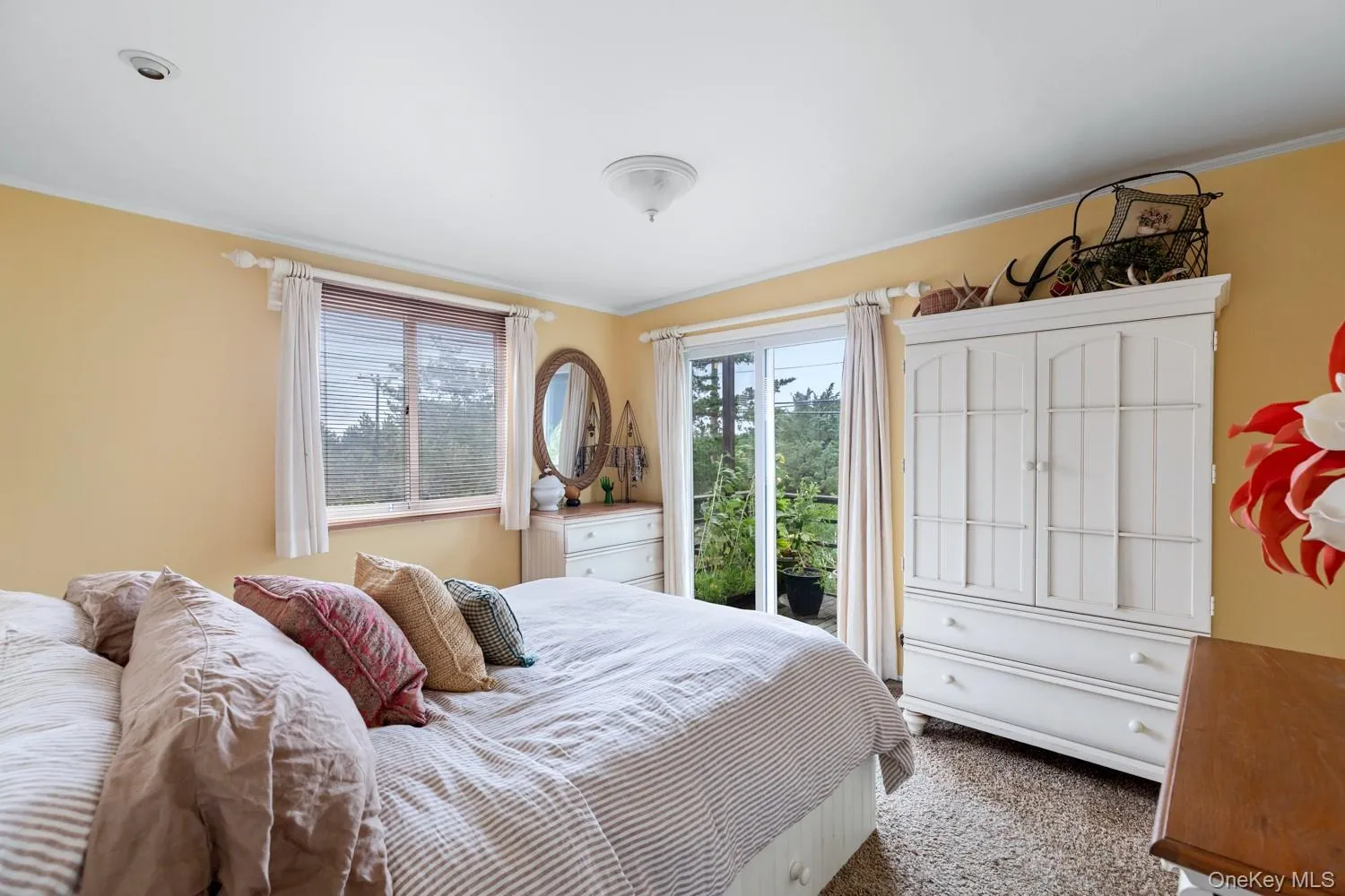 31 End Walk, Islip, NY, 4 Bedrooms Bedrooms, 6 Rooms Rooms,2 BathroomsBathrooms,Residential,For Rent,End,0,1043745 31 End Walk, Islip, NY, 4 Bedrooms Bedrooms, 6 Rooms Rooms,2 BathroomsBathrooms,Residential,For Rent,End,0,1043745