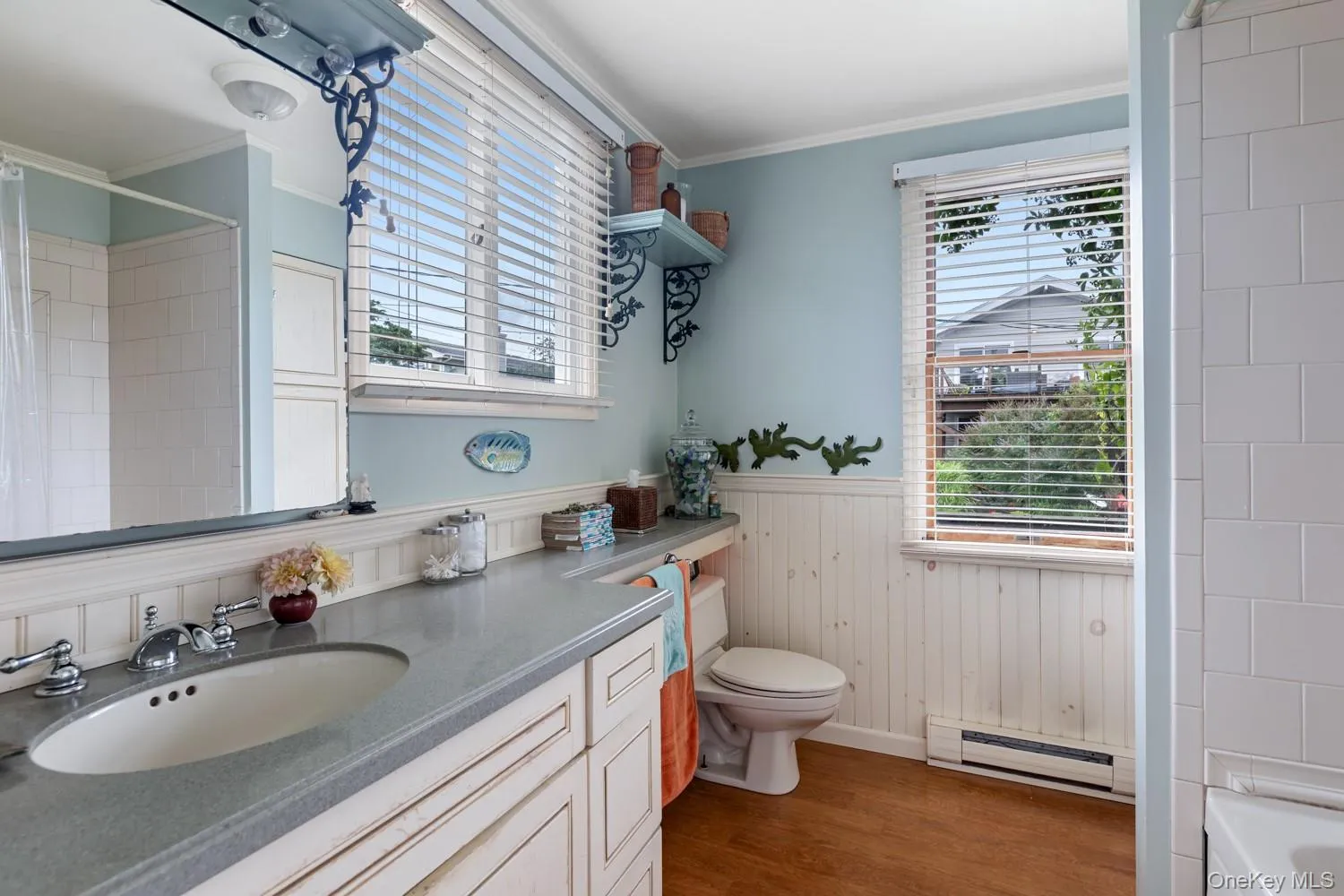 31 End Walk, Islip, NY, 4 Bedrooms Bedrooms, 6 Rooms Rooms,2 BathroomsBathrooms,Residential,For Rent,End,0,1043745 31 End Walk, Islip, NY, 4 Bedrooms Bedrooms, 6 Rooms Rooms,2 BathroomsBathrooms,Residential,For Rent,End,0,1043745