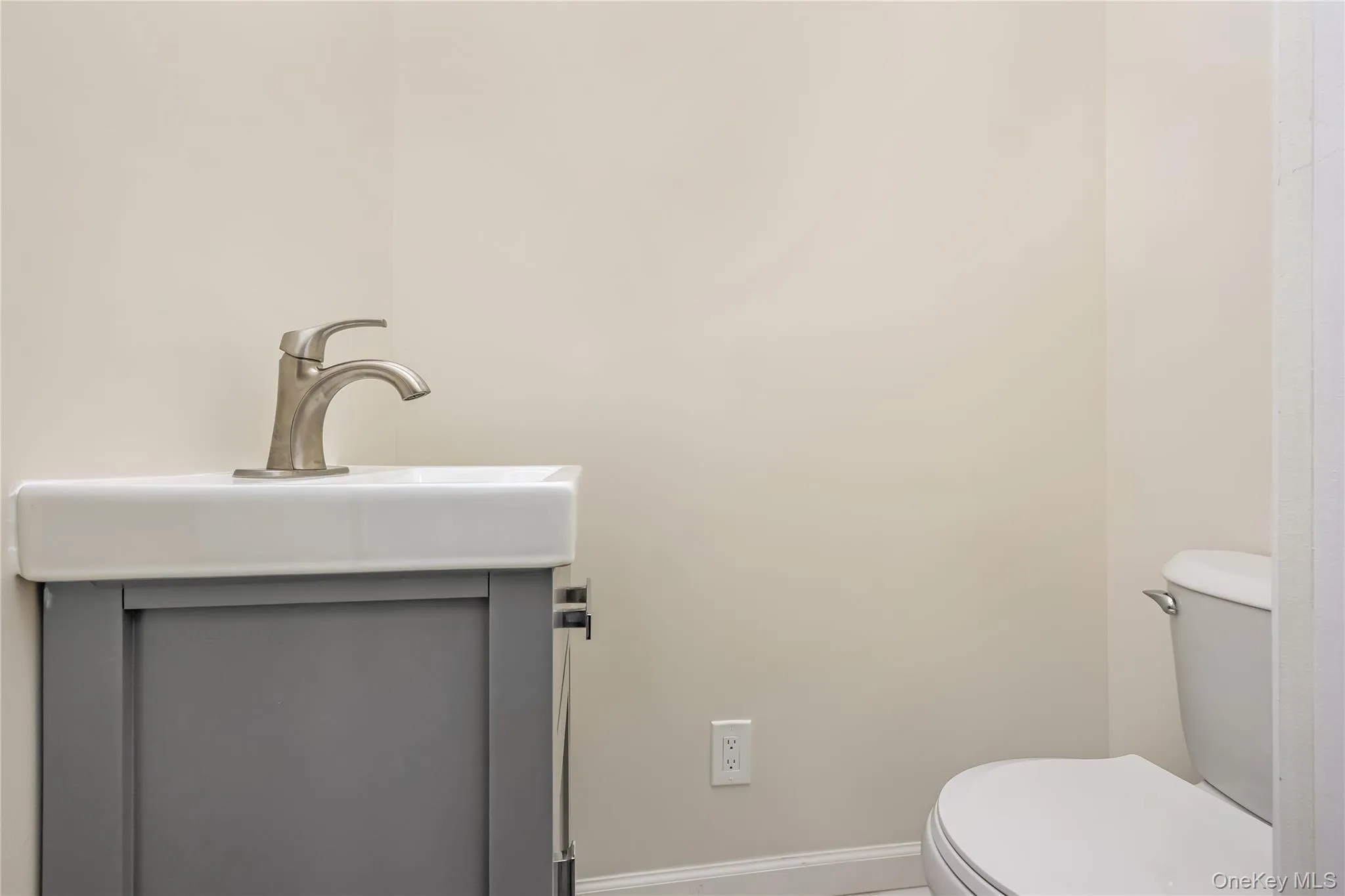 13550 234th Street, New York, NY, 5 Bedrooms Bedrooms, 7 Rooms Rooms,3 BathroomsBathrooms,Residential,For Rent,234th,0,1043747 13550 234th Street, New York, NY, 5 Bedrooms Bedrooms, 7 Rooms Rooms,3 BathroomsBathrooms,Residential,For Rent,234th,0,1043747