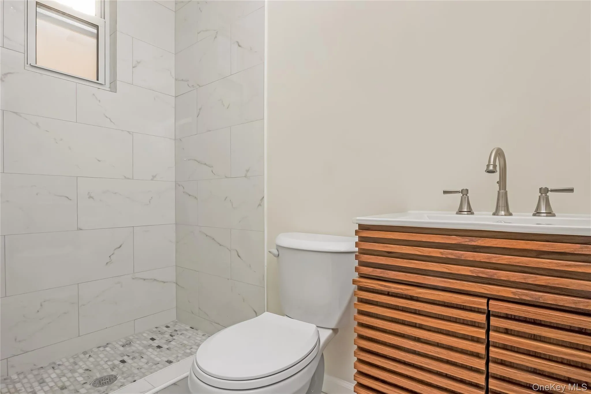 13550 234th Street, New York, NY, 5 Bedrooms Bedrooms, 7 Rooms Rooms,3 BathroomsBathrooms,Residential,For Rent,234th,0,1043747 13550 234th Street, New York, NY, 5 Bedrooms Bedrooms, 7 Rooms Rooms,3 BathroomsBathrooms,Residential,For Rent,234th,0,1043747