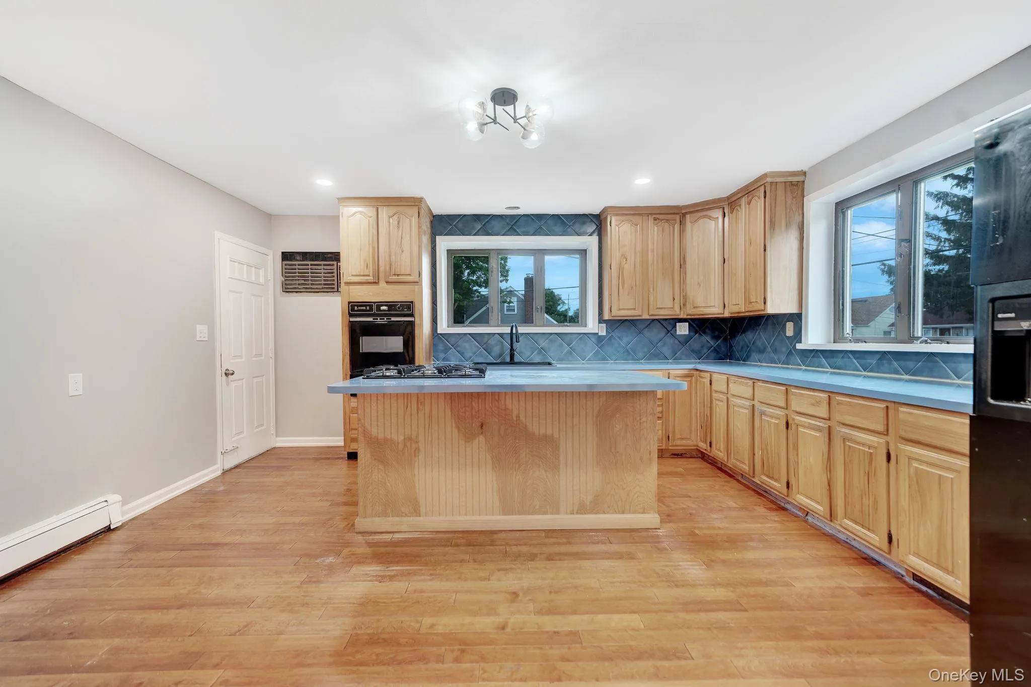 634 Leonard Avenue, Hempstead, NY, 3 Bedrooms Bedrooms, 14 Rooms Rooms,2 BathroomsBathrooms,Residential,For Rent,Leonard,0,1043756 634 Leonard Avenue, Hempstead, NY, 3 Bedrooms Bedrooms, 14 Rooms Rooms,2 BathroomsBathrooms,Residential,For Rent,Leonard,0,1043756